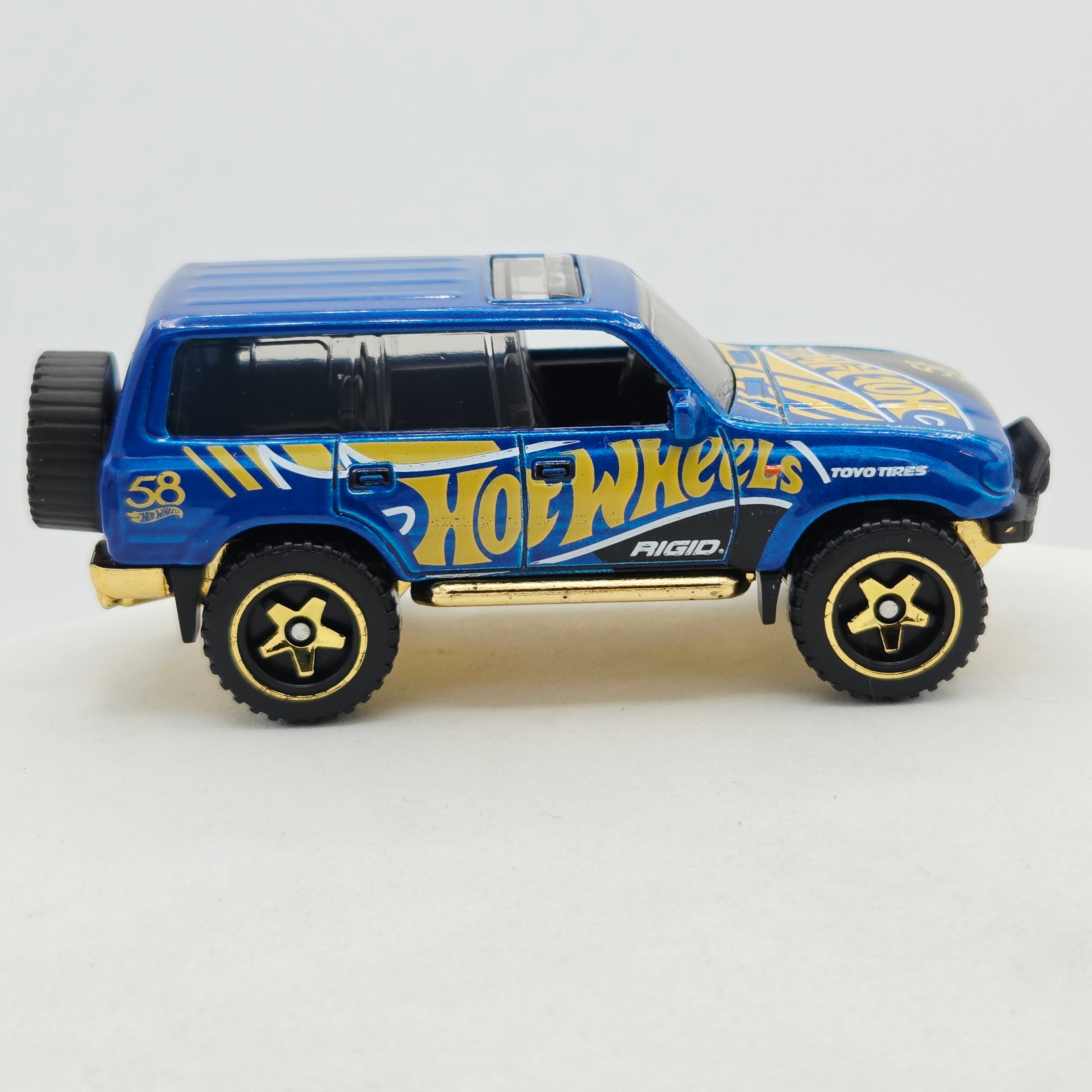 Hot Wheels Toyota Land Cruiser 80 (2026 Pearl & Chrome 58th Anniversary Mix 2)