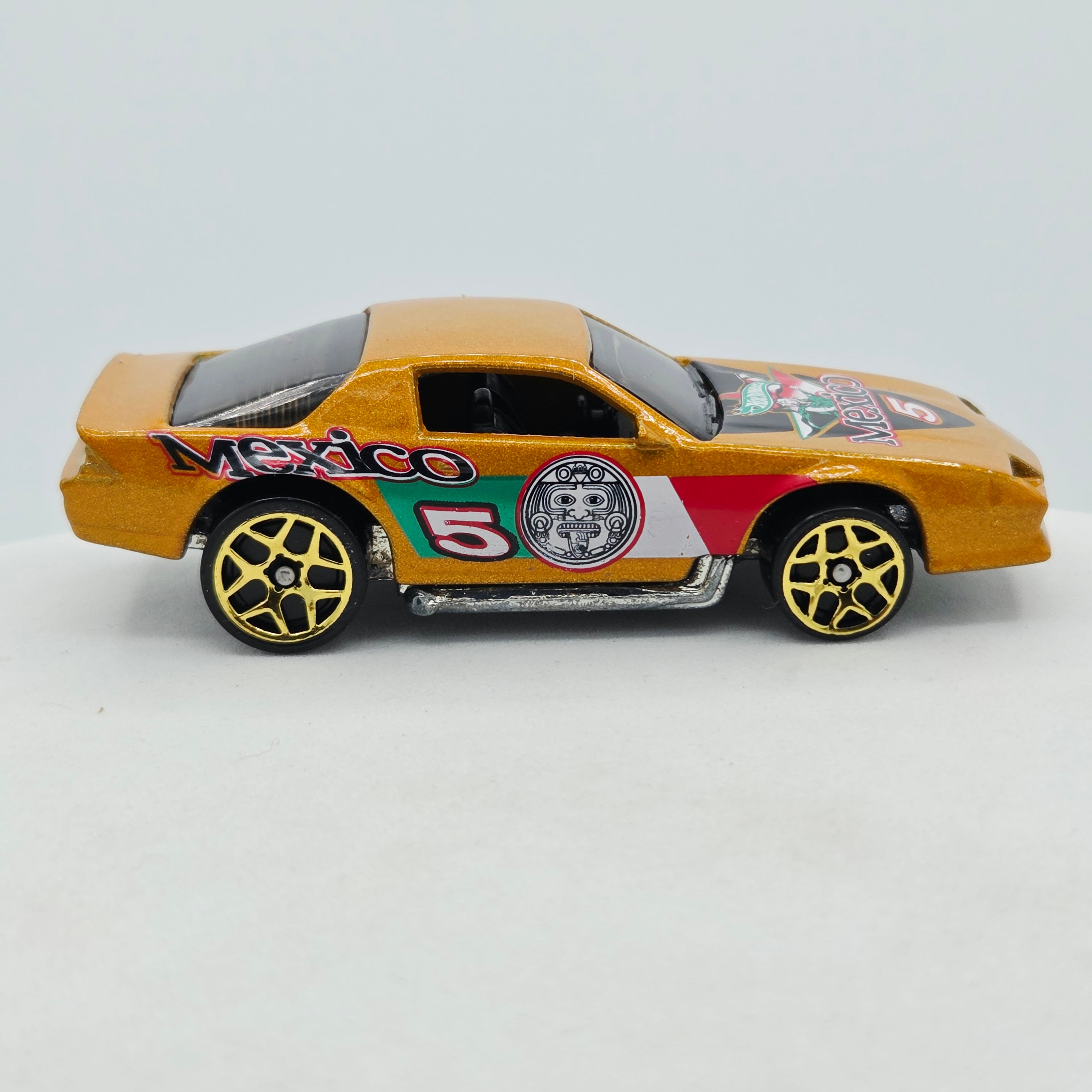 Hot Wheels '80s Chevrolet Camaro Z28 "Mexico" (2003 HW Flag Flyers 5 Pack - Multipack Exclusive)