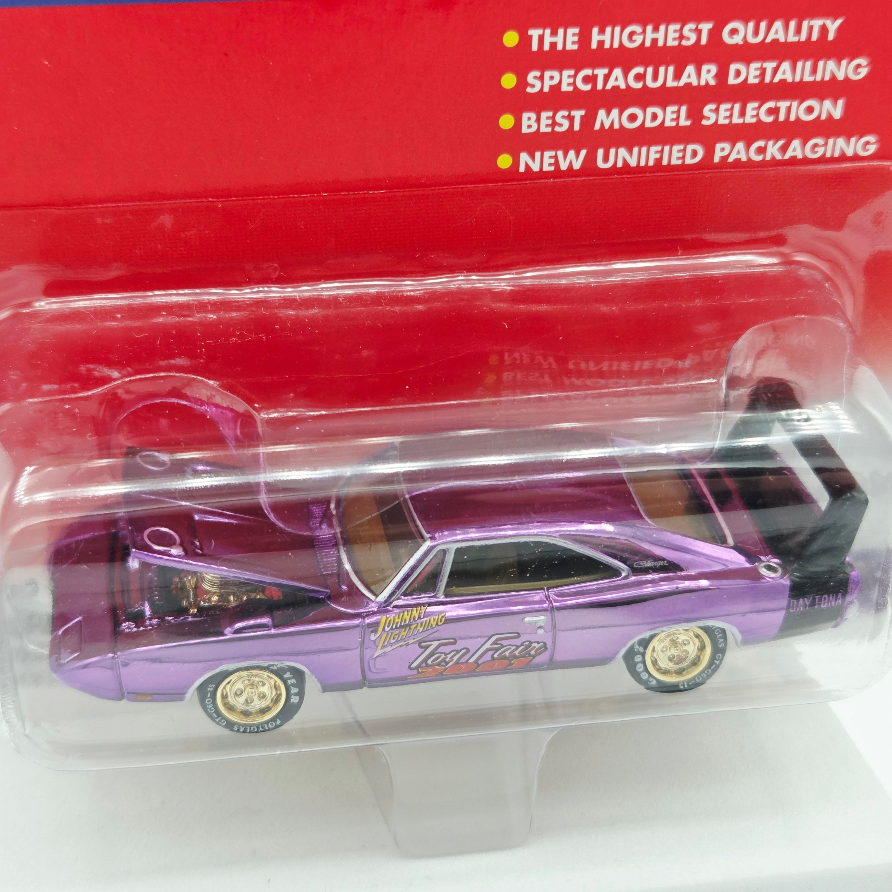 Johnny Lightning '69 Dodge Daytona - 1:64 (2001 Toy Fair Convention Exclusive)