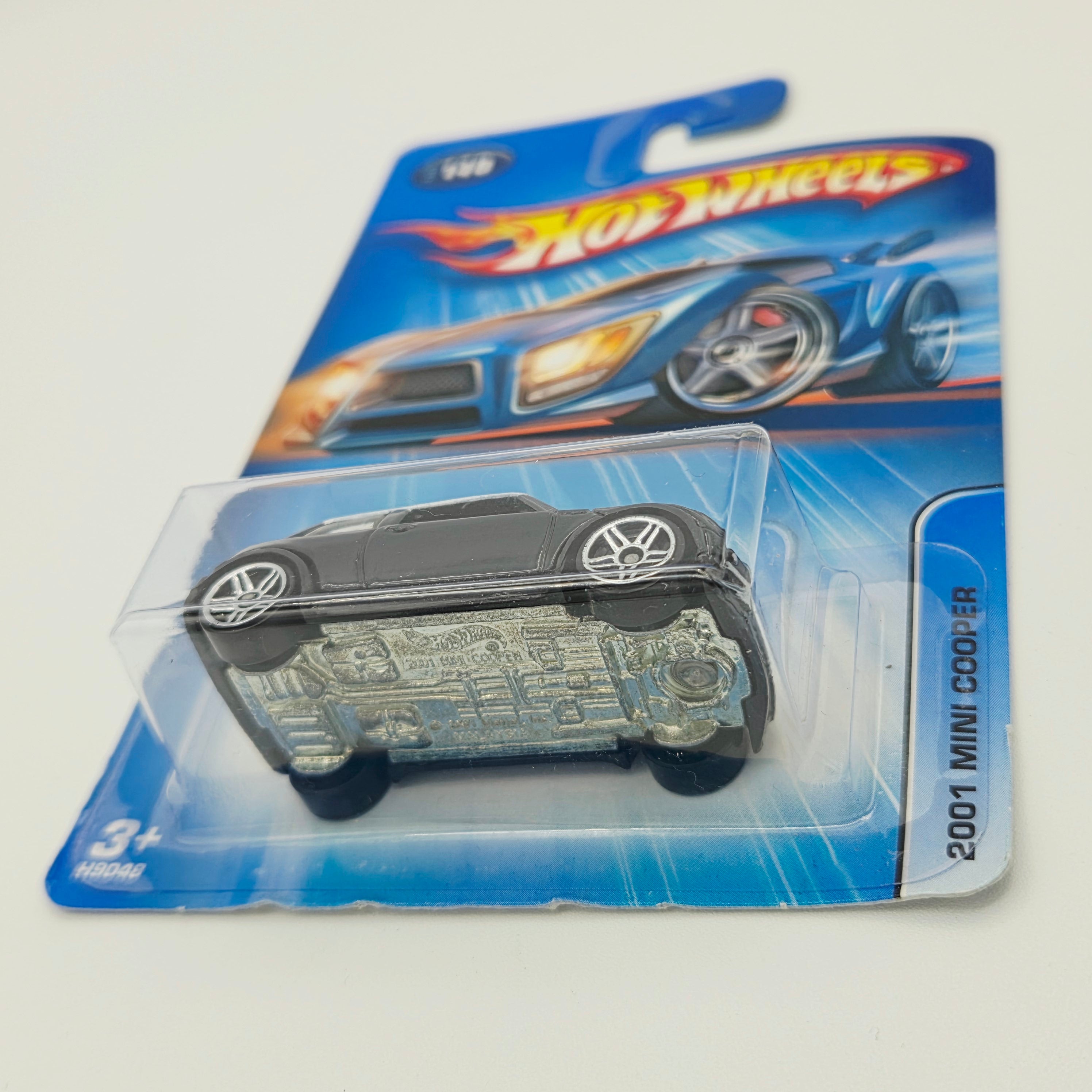 Hot Wheels '01 Mini Cooper - Black (2005 HW Basic / Mainline)