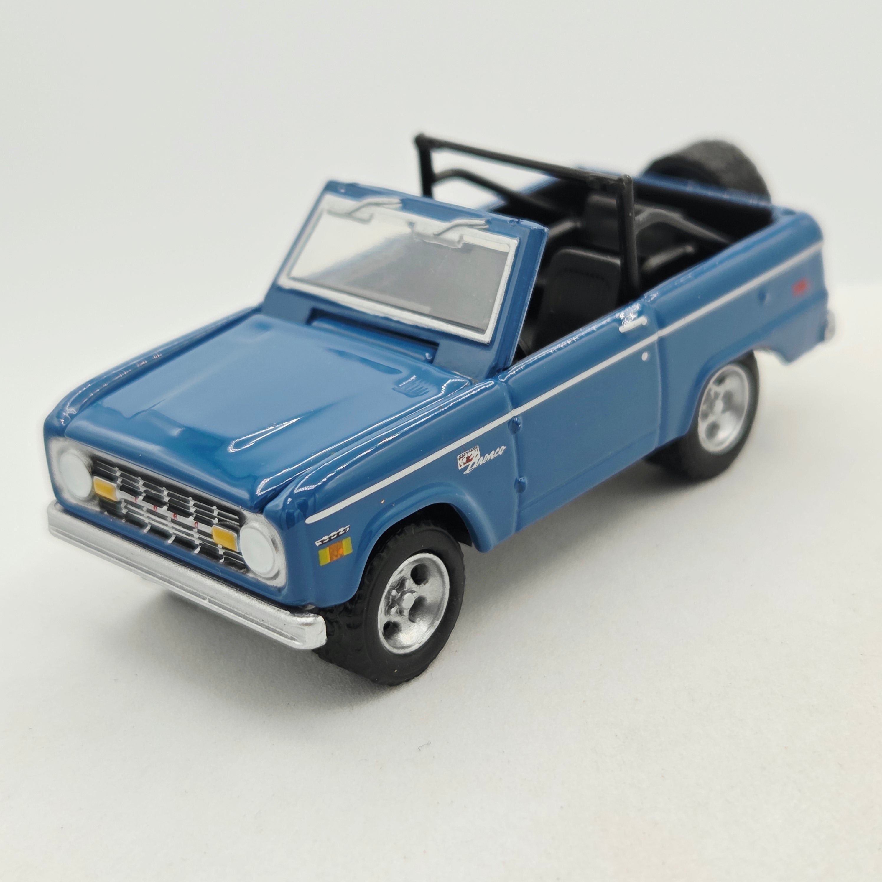 Greenlight '67 Ford Bronco - 1:64, Loose (2013 Dad's Garage - Diecast Alley Exclusive)