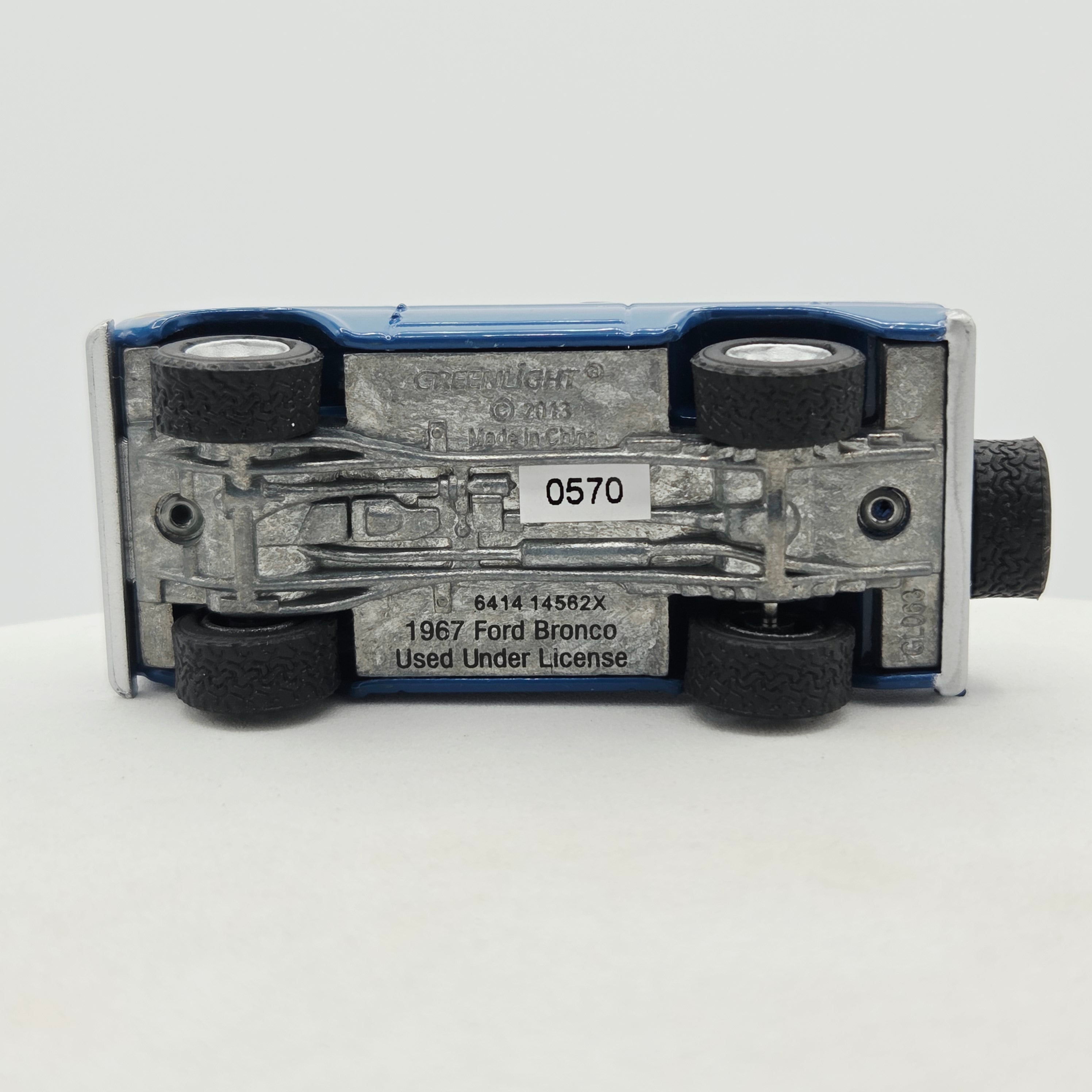 Greenlight '67 Ford Bronco - 1:64, Loose (2013 Dad's Garage - Diecast Alley Exclusive)