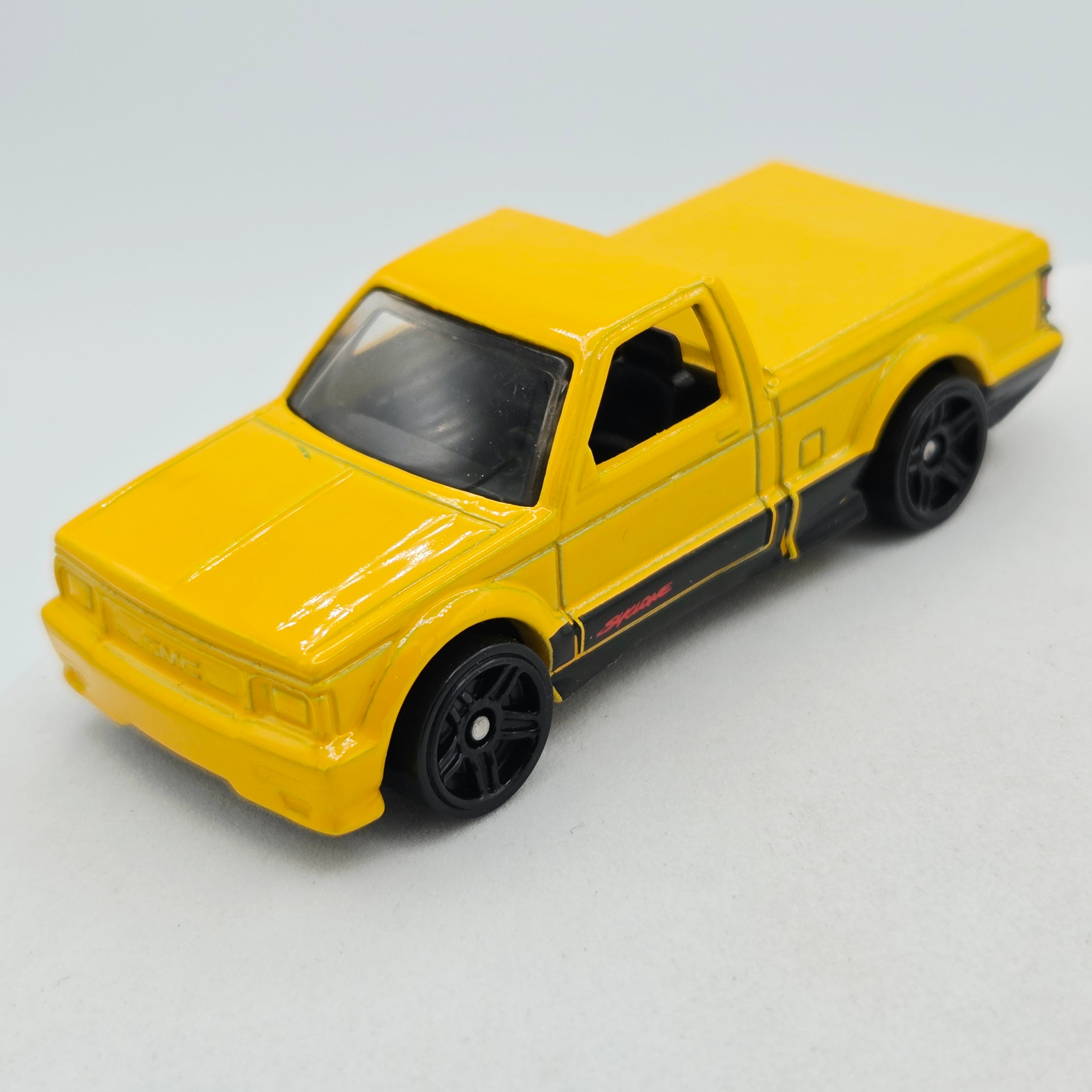 Hot Wheels '91 GMC Syclone Pickup - loose (2021 HW Basic - Kroger Exclusive)