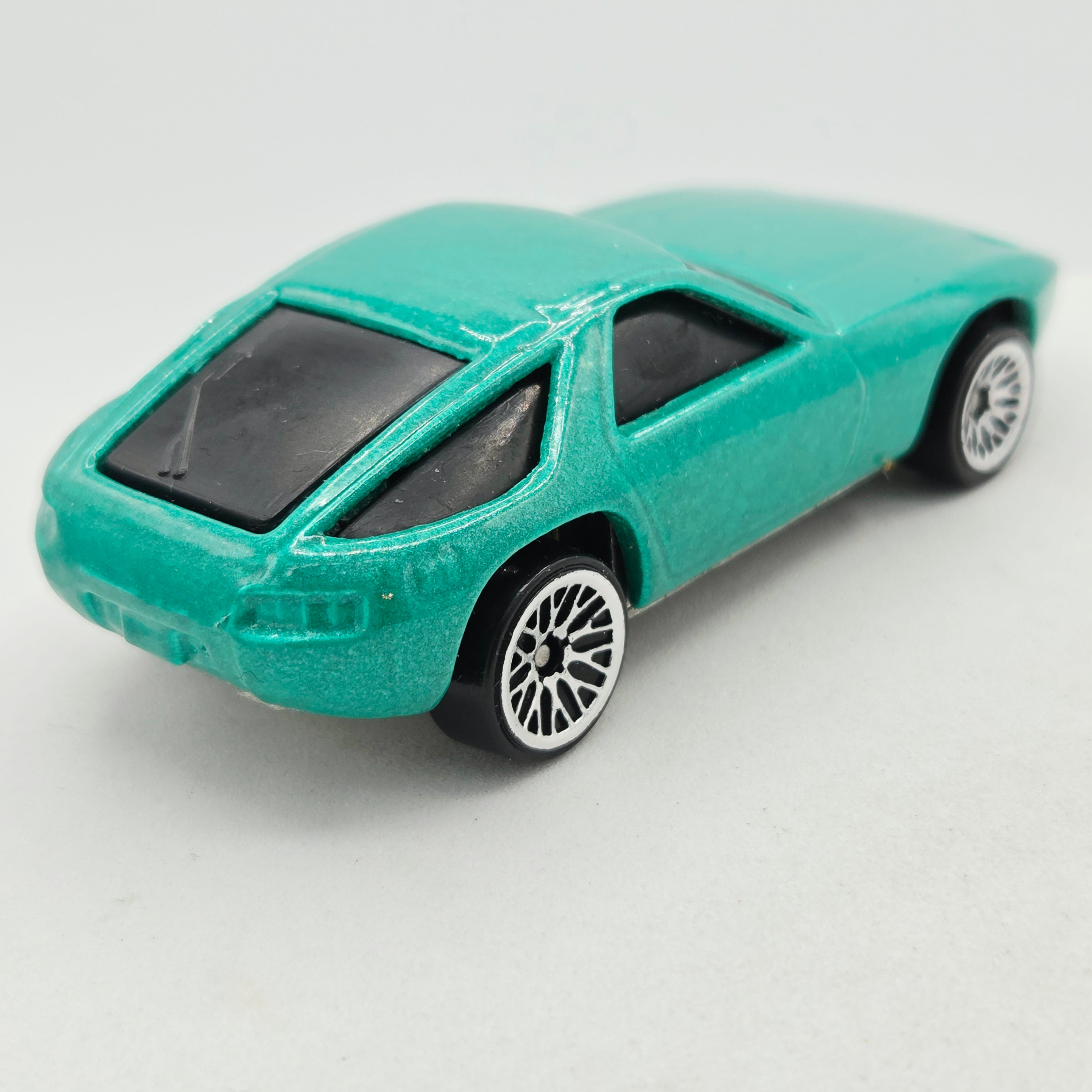 Hot Wheels Porsche P-928 *Lace Wheel Variant* (1996 HW Porsche 5 Pack - Multipack Exclusive)