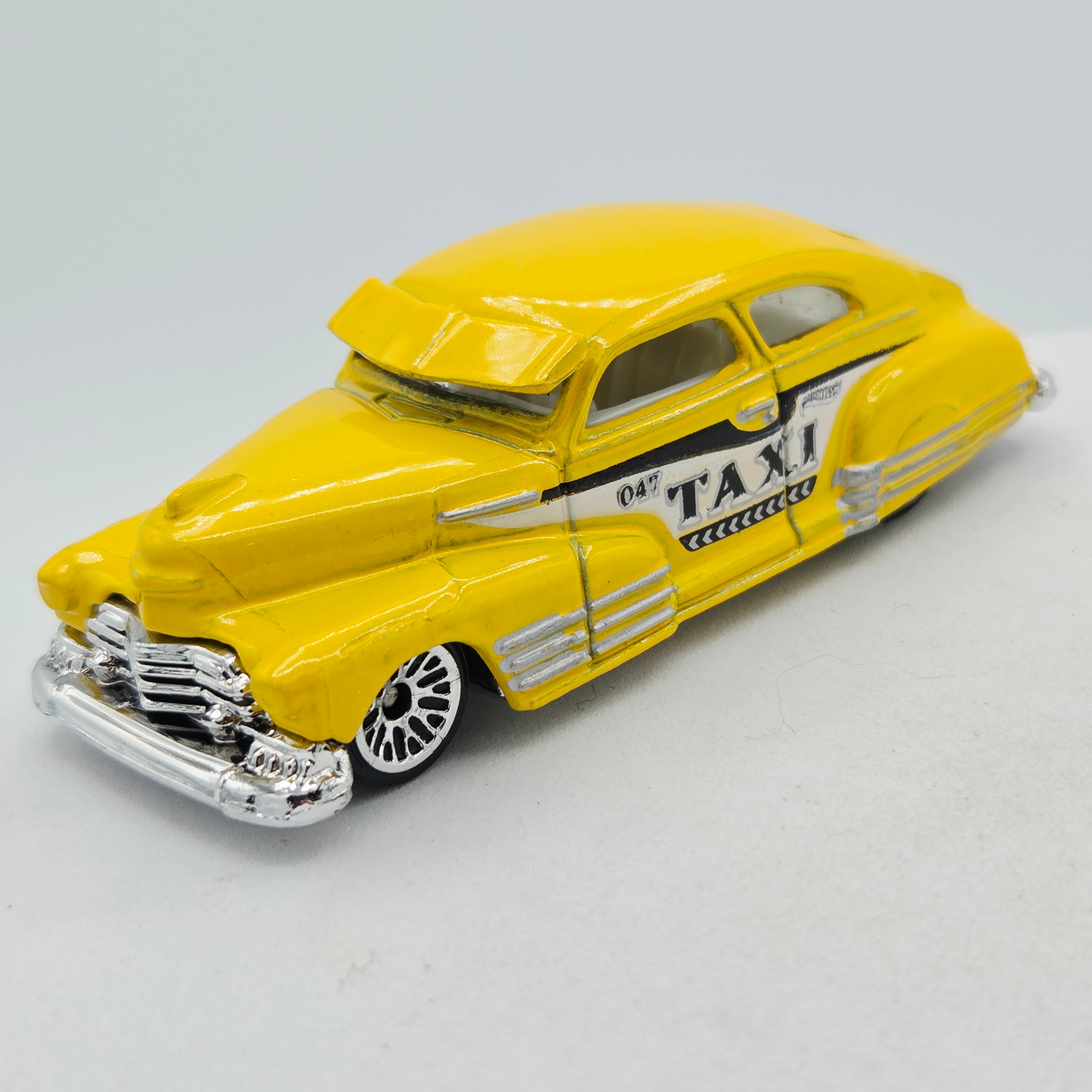Hot Wheels '47 Chevy Fleetline "Taxi" - Yellow (2012 HW Basic - City Works)