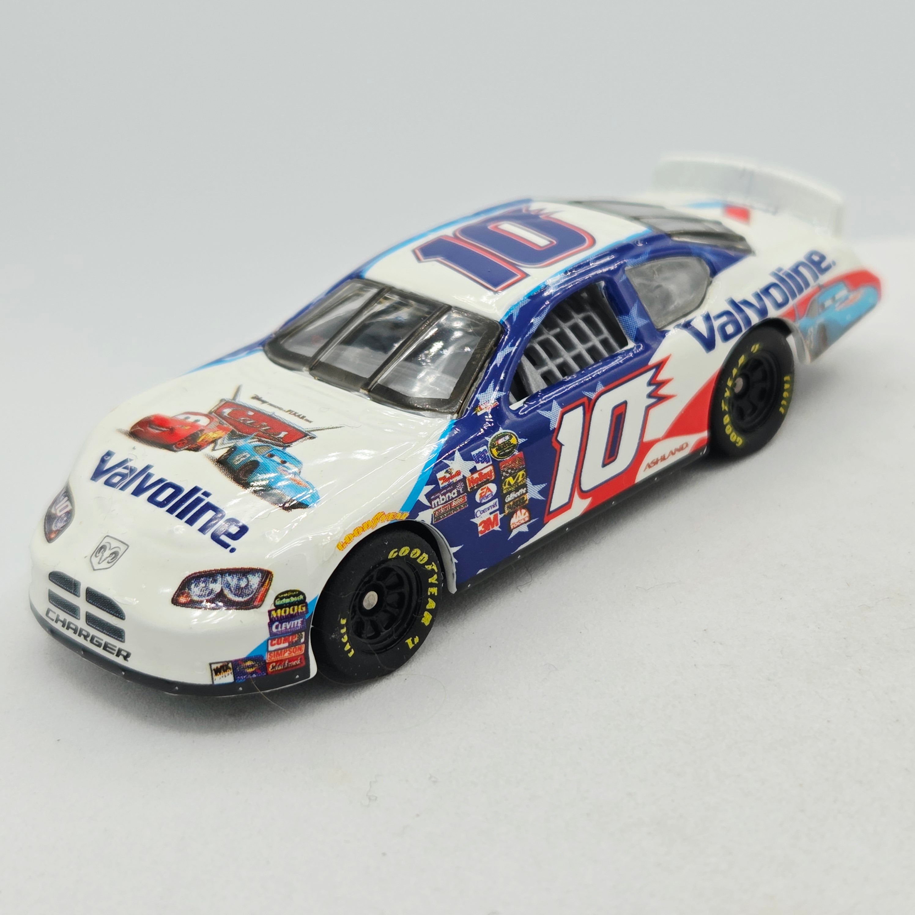 Hot Wheels Dodge Stock Car #10 Scott Riggs "Valvoline" (2005 Disney Cars - Special Edition)