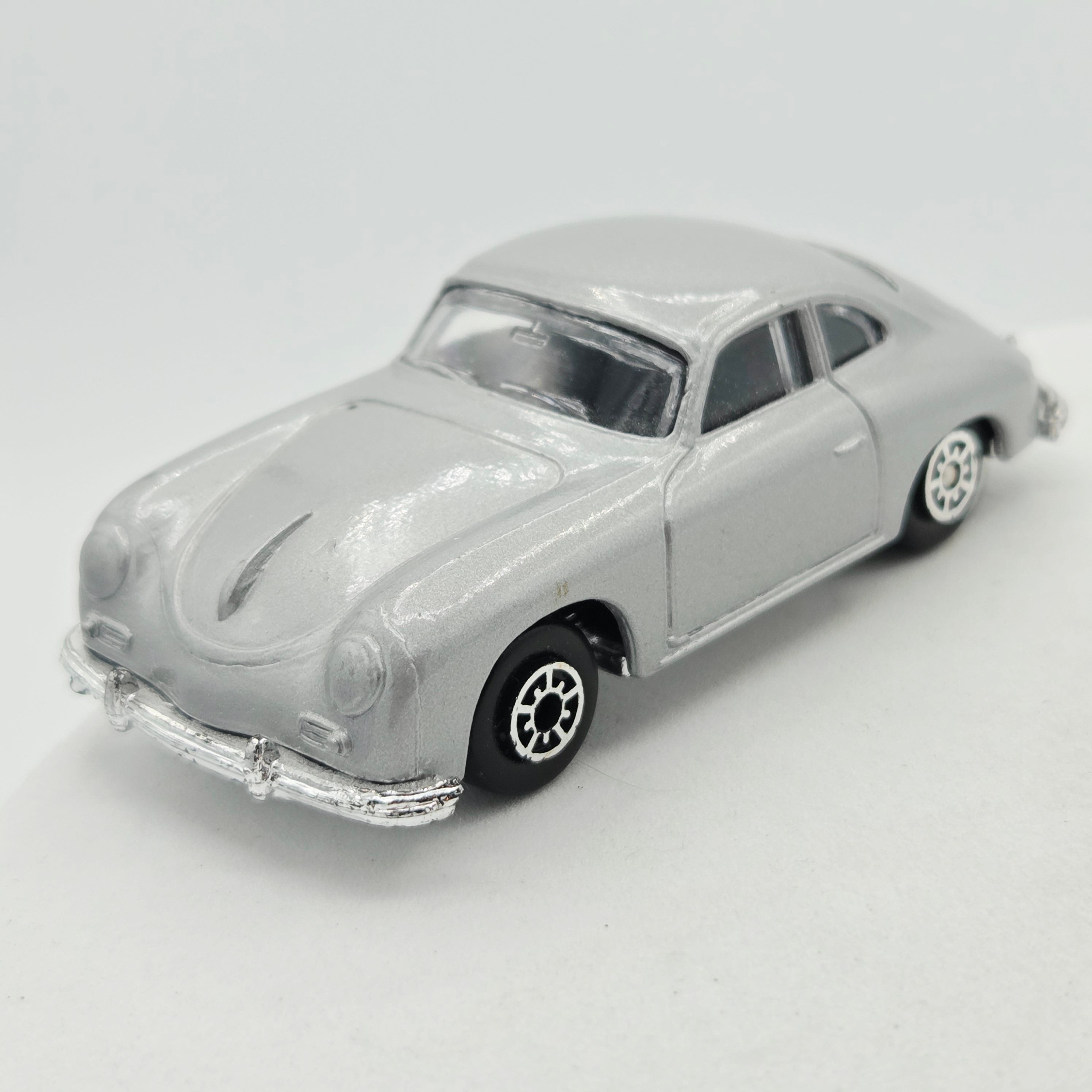 Maisto Porsche 356A - M.C. Toys, Approx. 1:64 (Mini Racers)