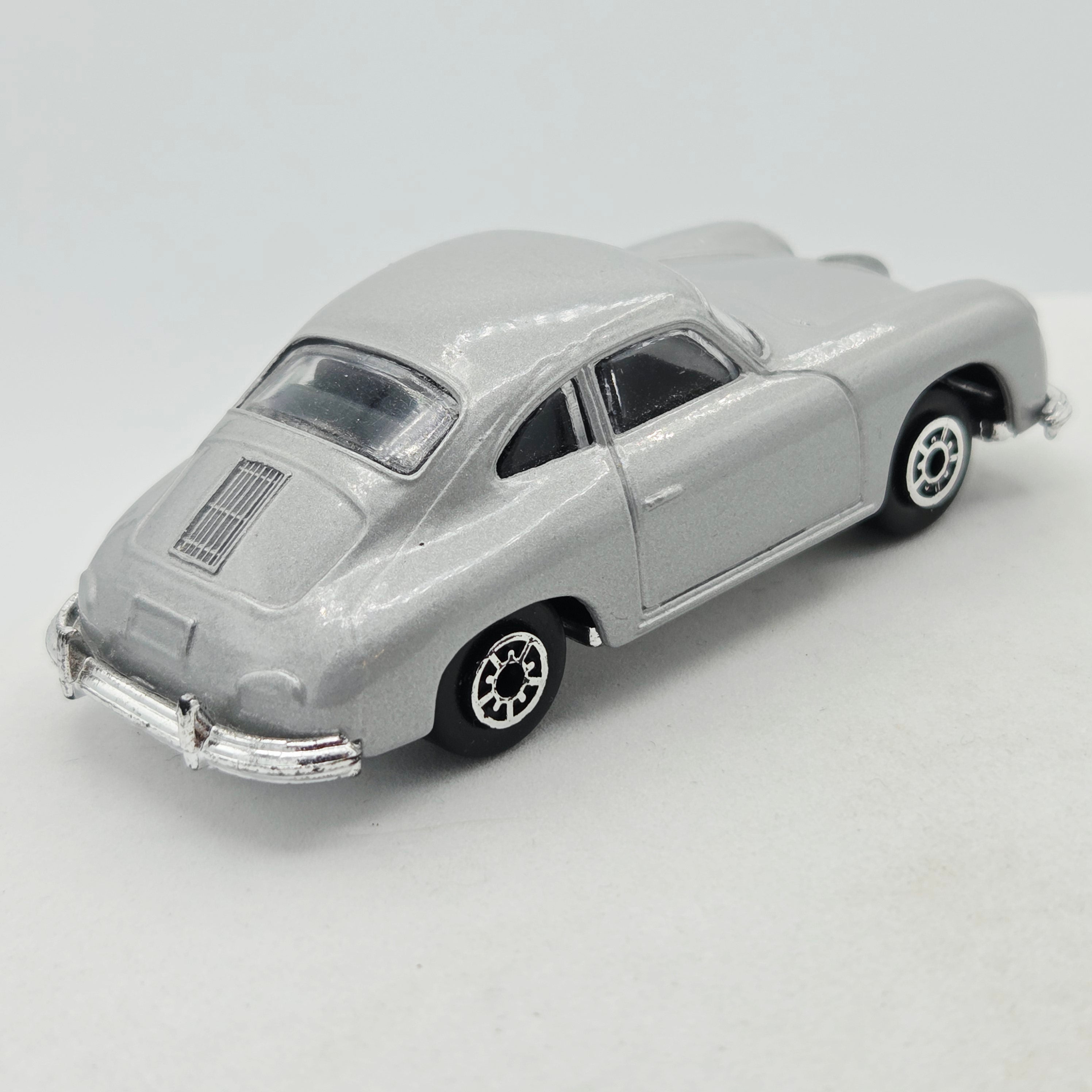 Maisto Porsche 356A - M.C. Toys, Approx. 1:64 (Mini Racers)