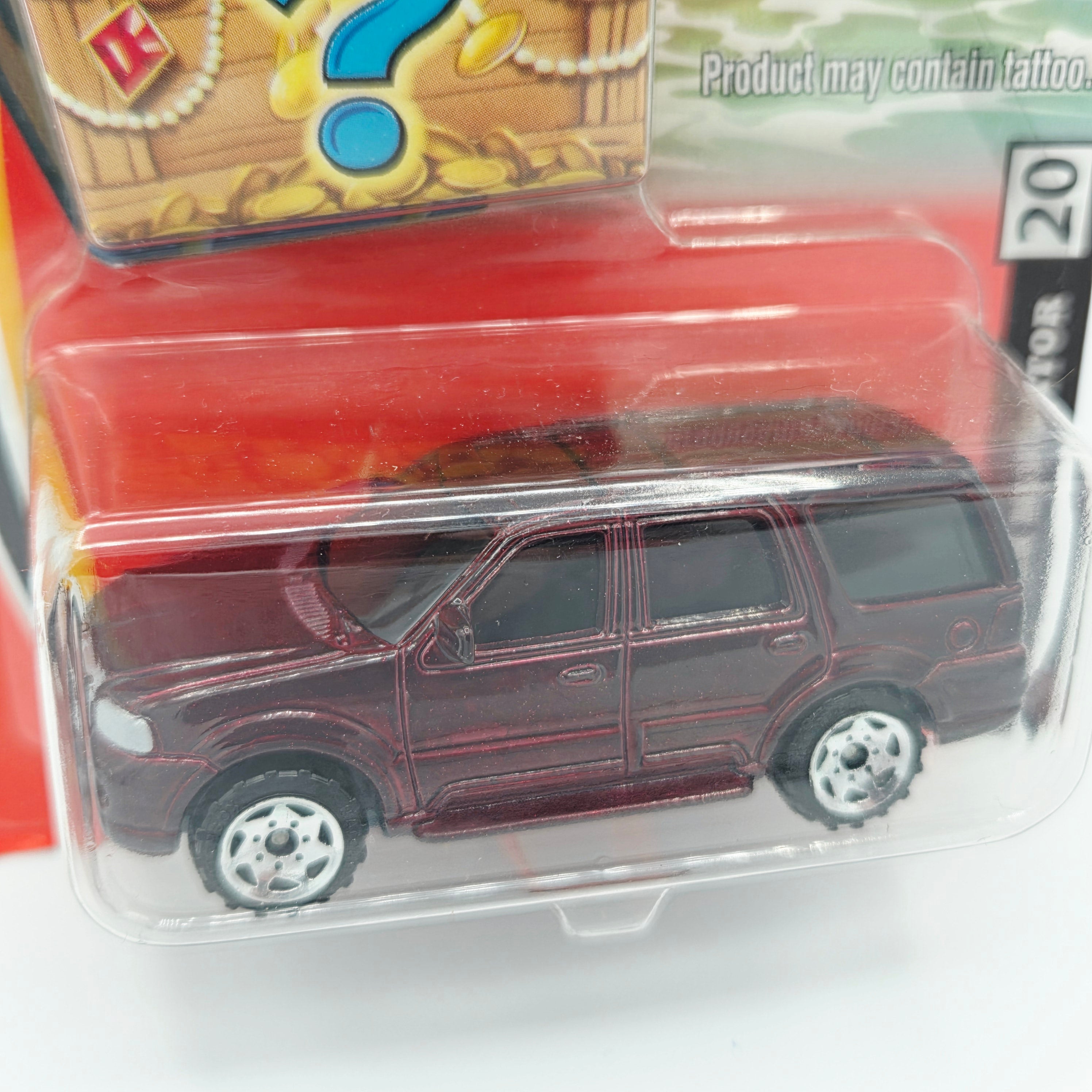 Matchbox Lincoln Navigator (2005 MBX Basic - Buried Treasure)