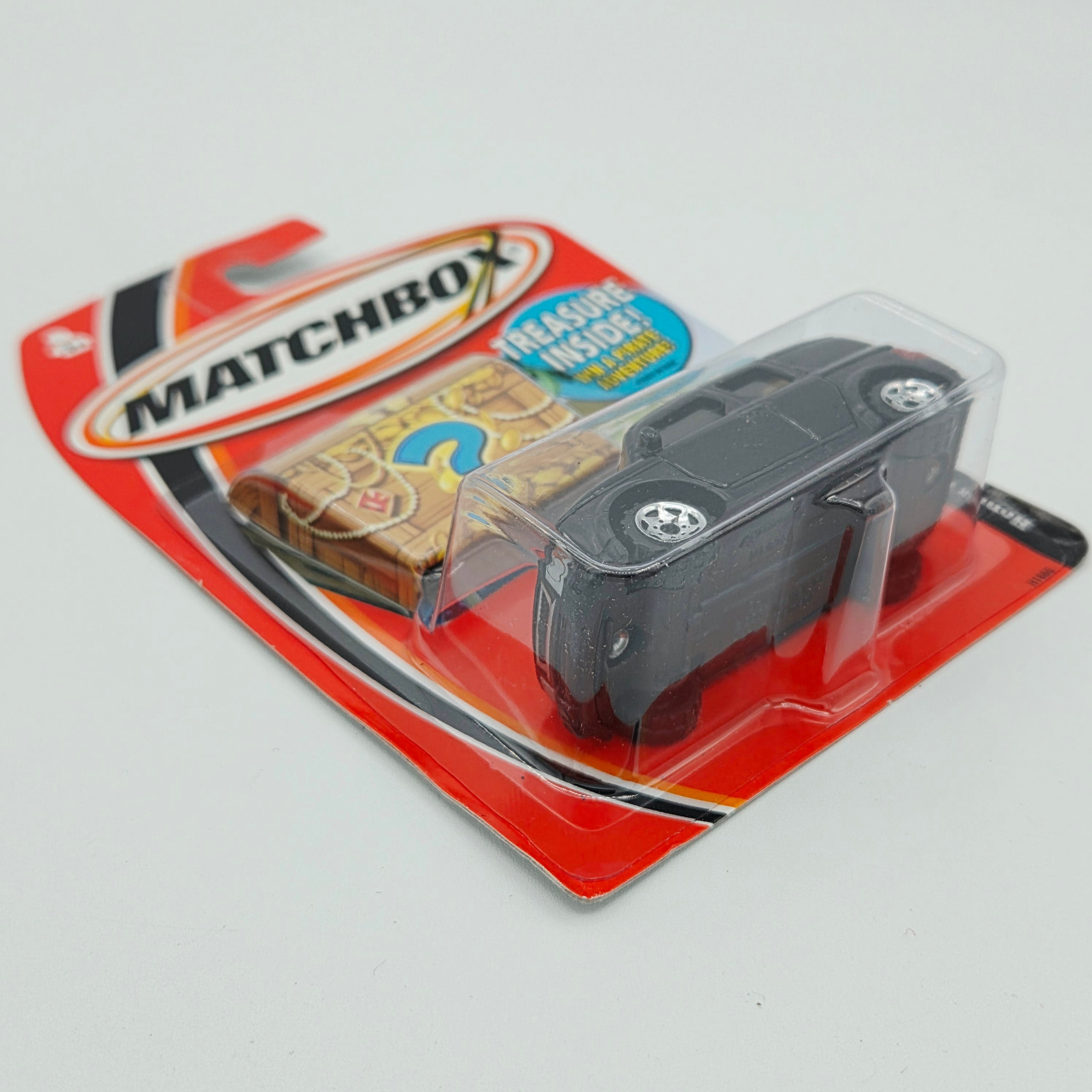 Matchbox Honda Element, Black (2005 MBX Basic - Buried Treasure)