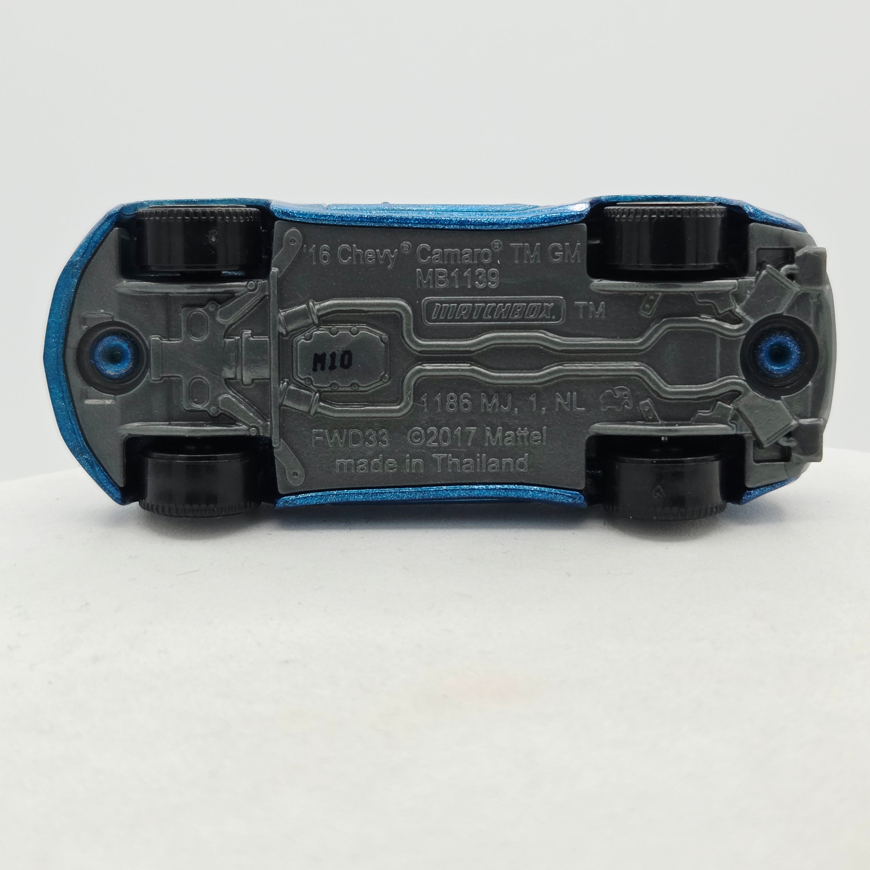 Matchbox '16 Chevrolet Camaro (2019 MBX Moving Parts)