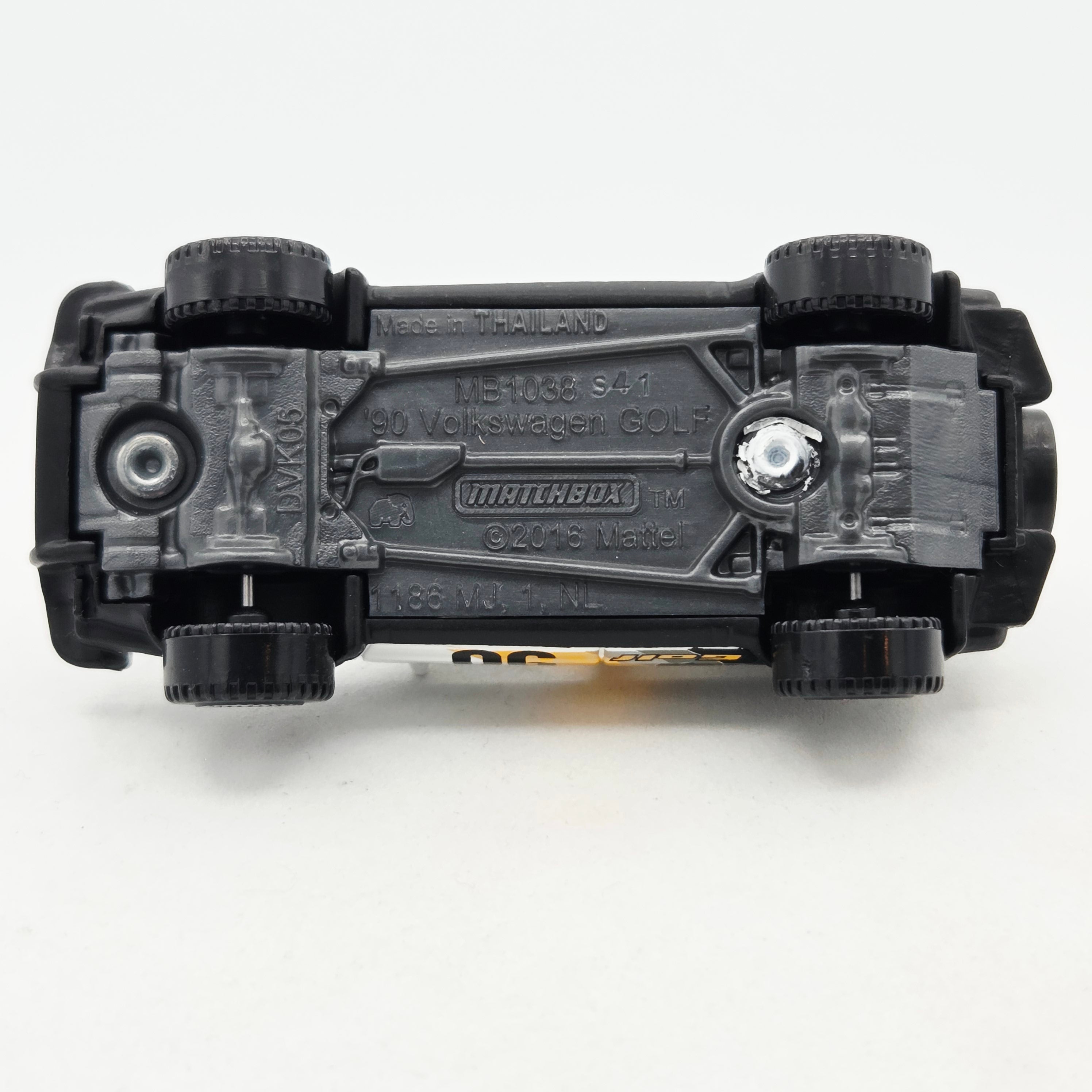 Matchbox '90 Volkswagen Golf Country (2024 MBX Retro 5 Pack - Multipack Exclusive)