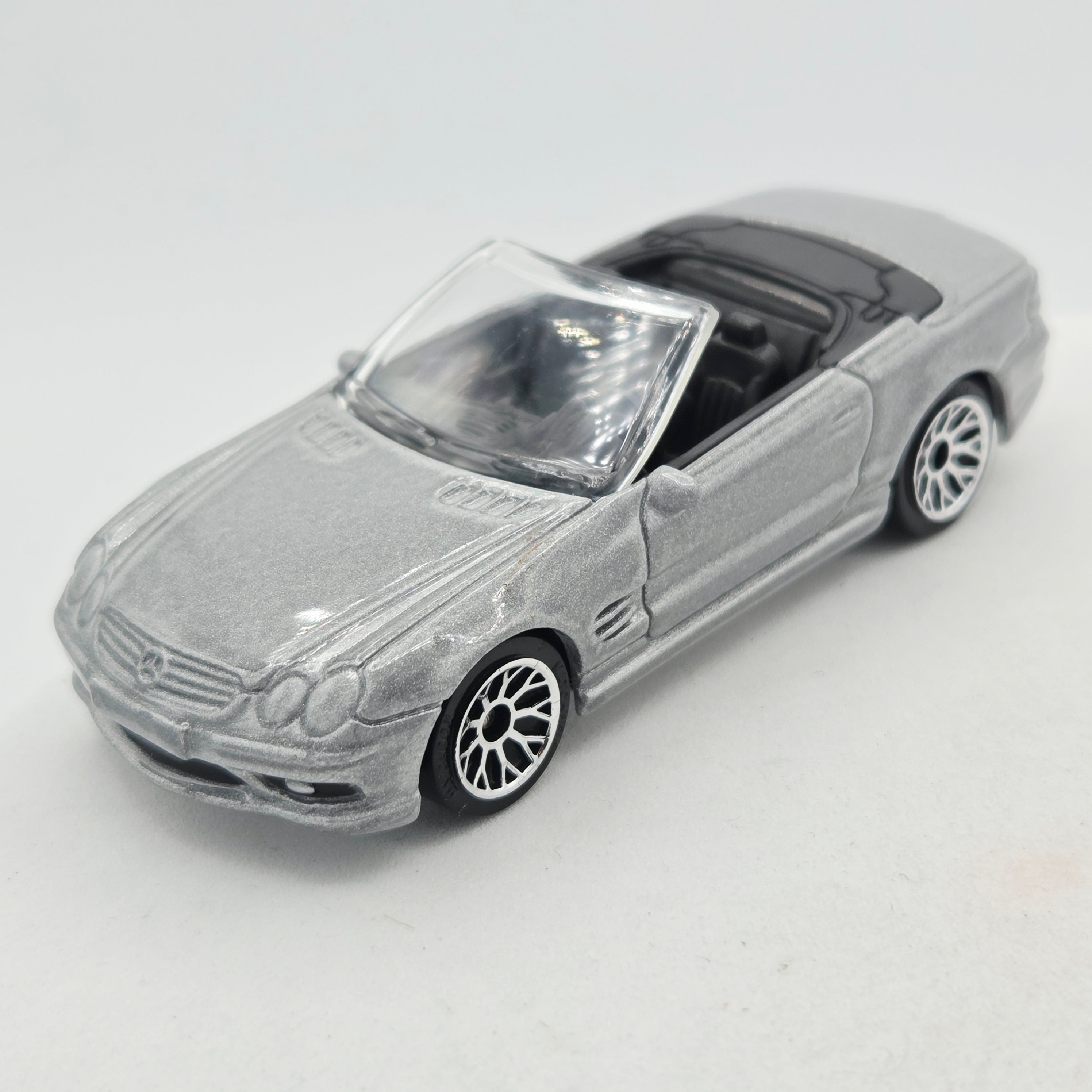 Matchbox Mercedes-Benz SL55 (2005 MBX Basic - Buried Treasure)