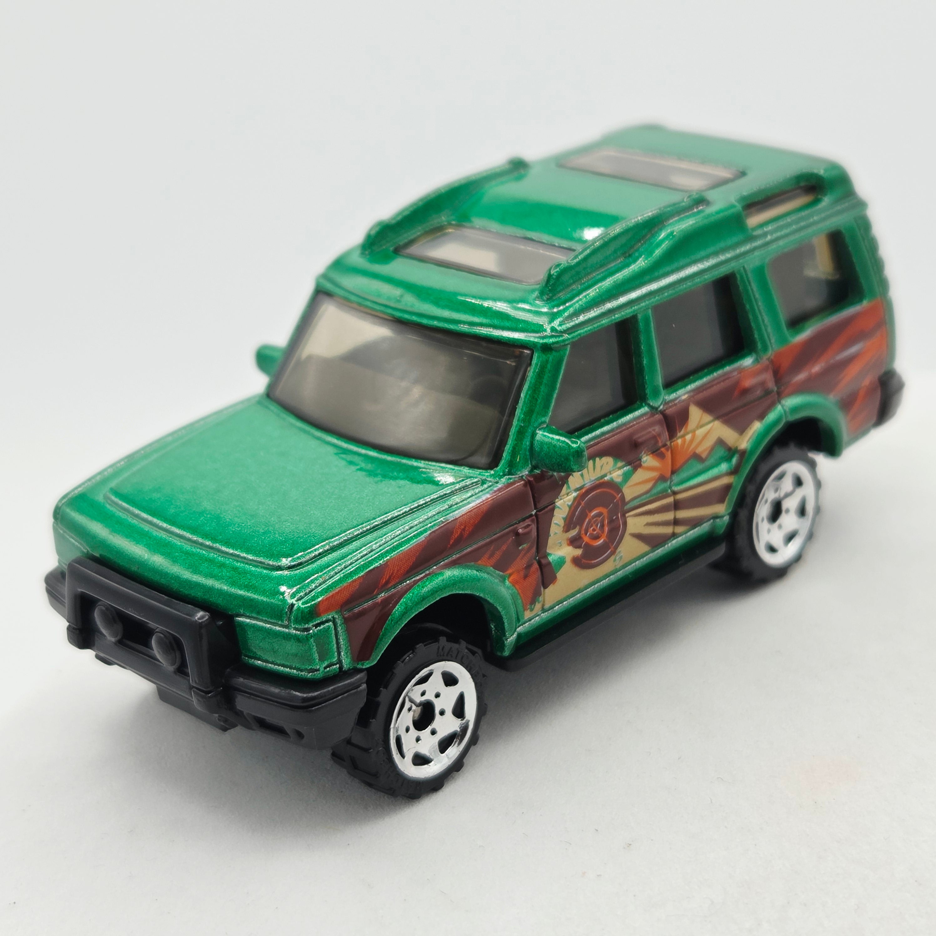 Matchbox Land Rover Discovery (2005 MBX Basic - Buried Treasure)