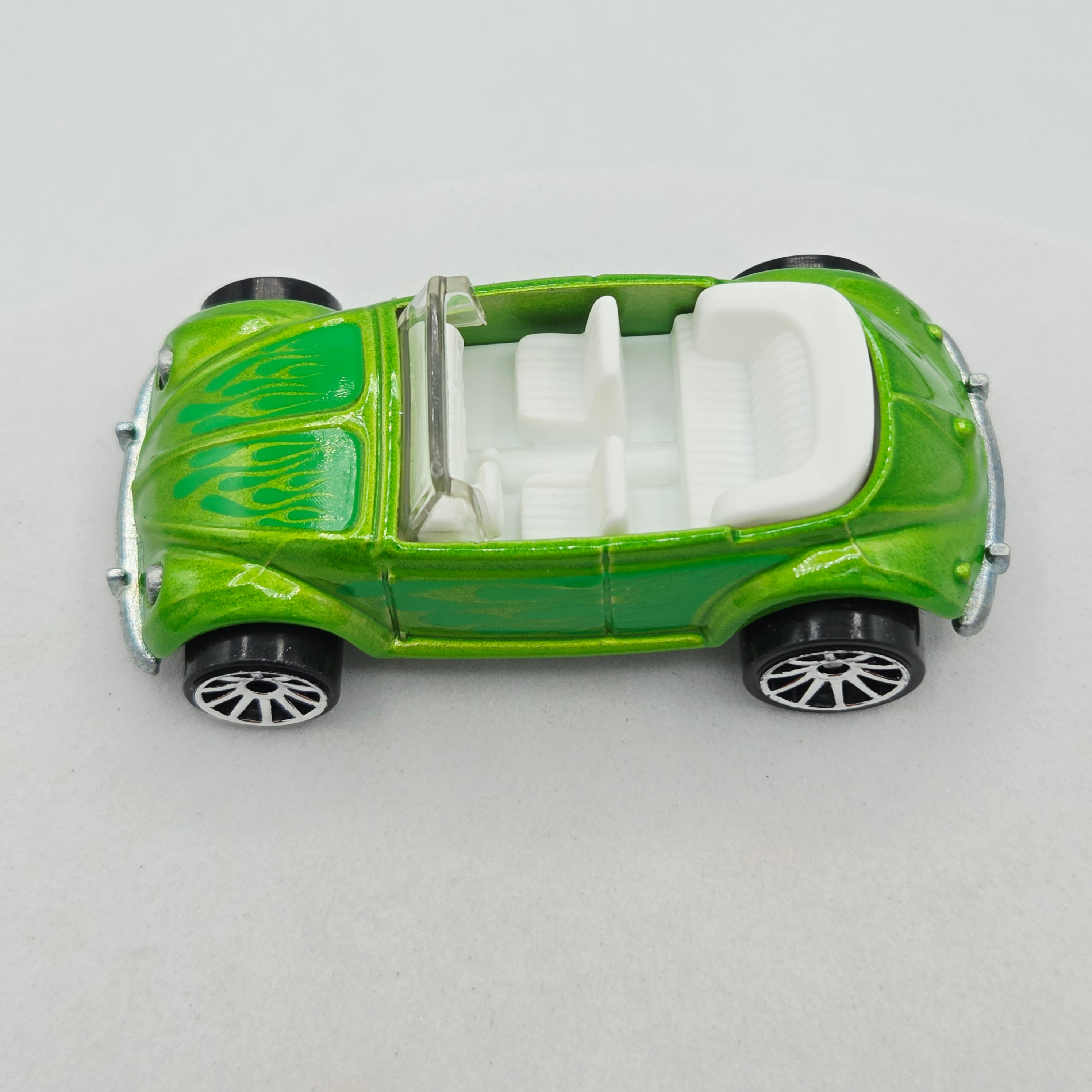 Hot Wheels VW Bug Convertible / Volkswagen Beetle (2007 HW Mystery Cars)