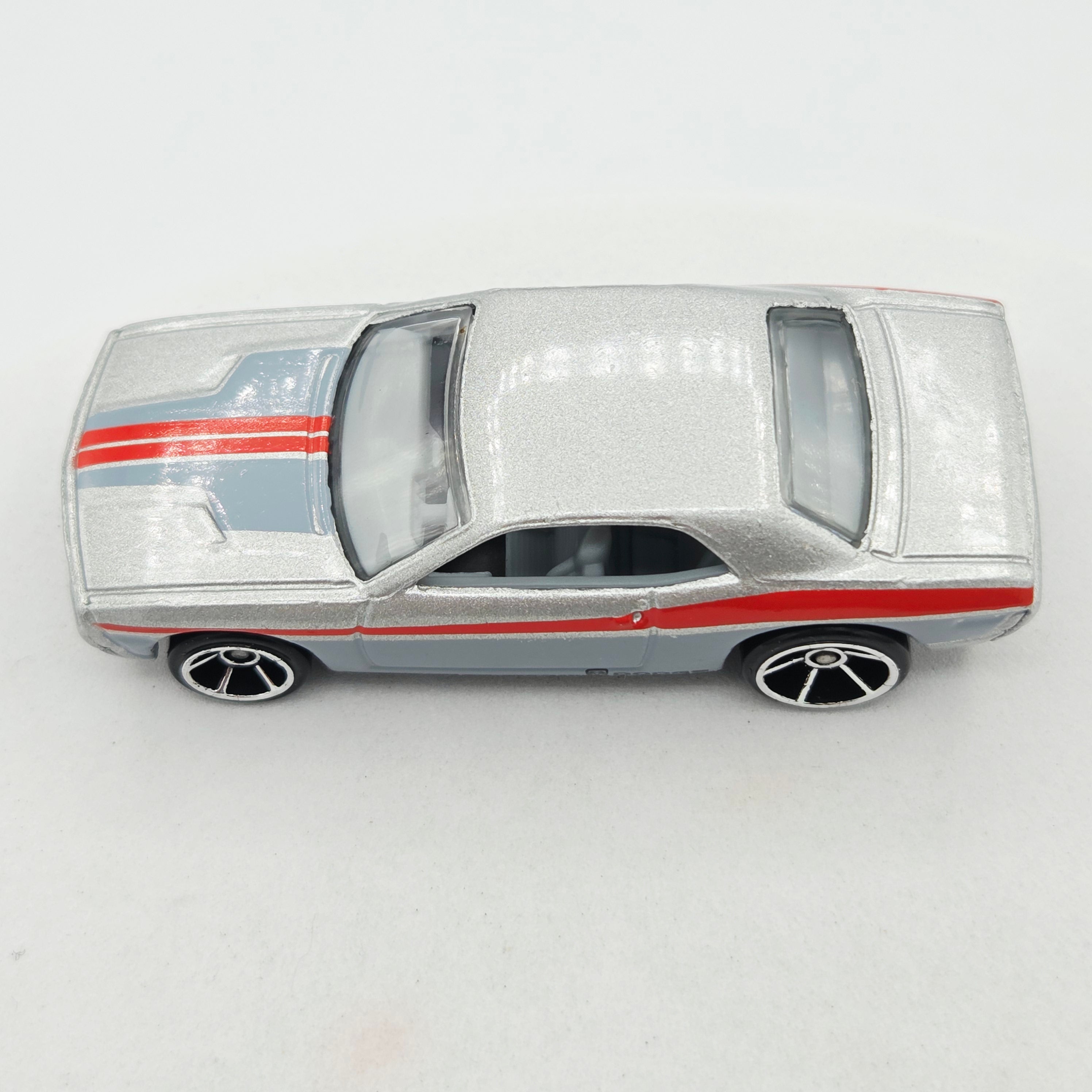 Hot Wheels Dodge Challenger Concept - OH5 Wheels (2009 HW Multipack Exclusive)