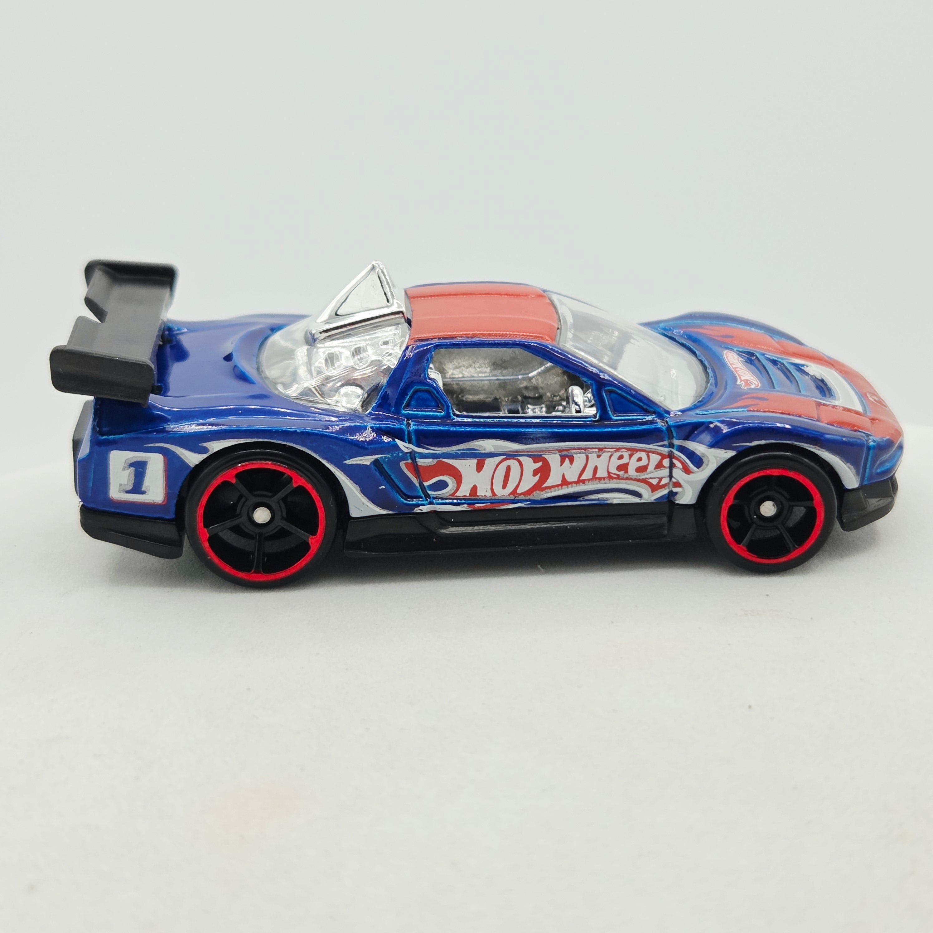 Hot Wheels '90 Acura NSX (2009 HW Basic - Racing)