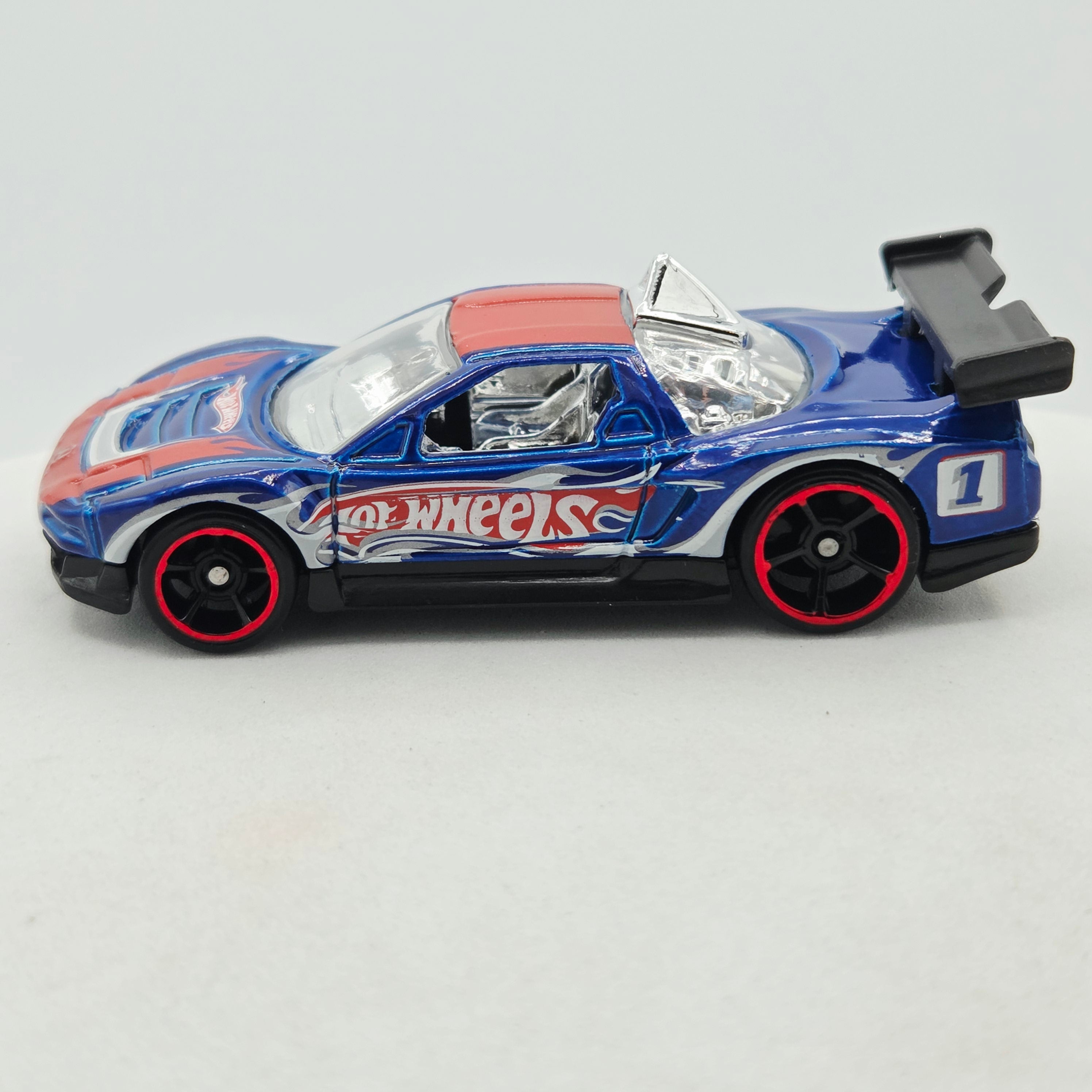 Hot Wheels '90 Acura NSX (2009 HW Basic - Racing)