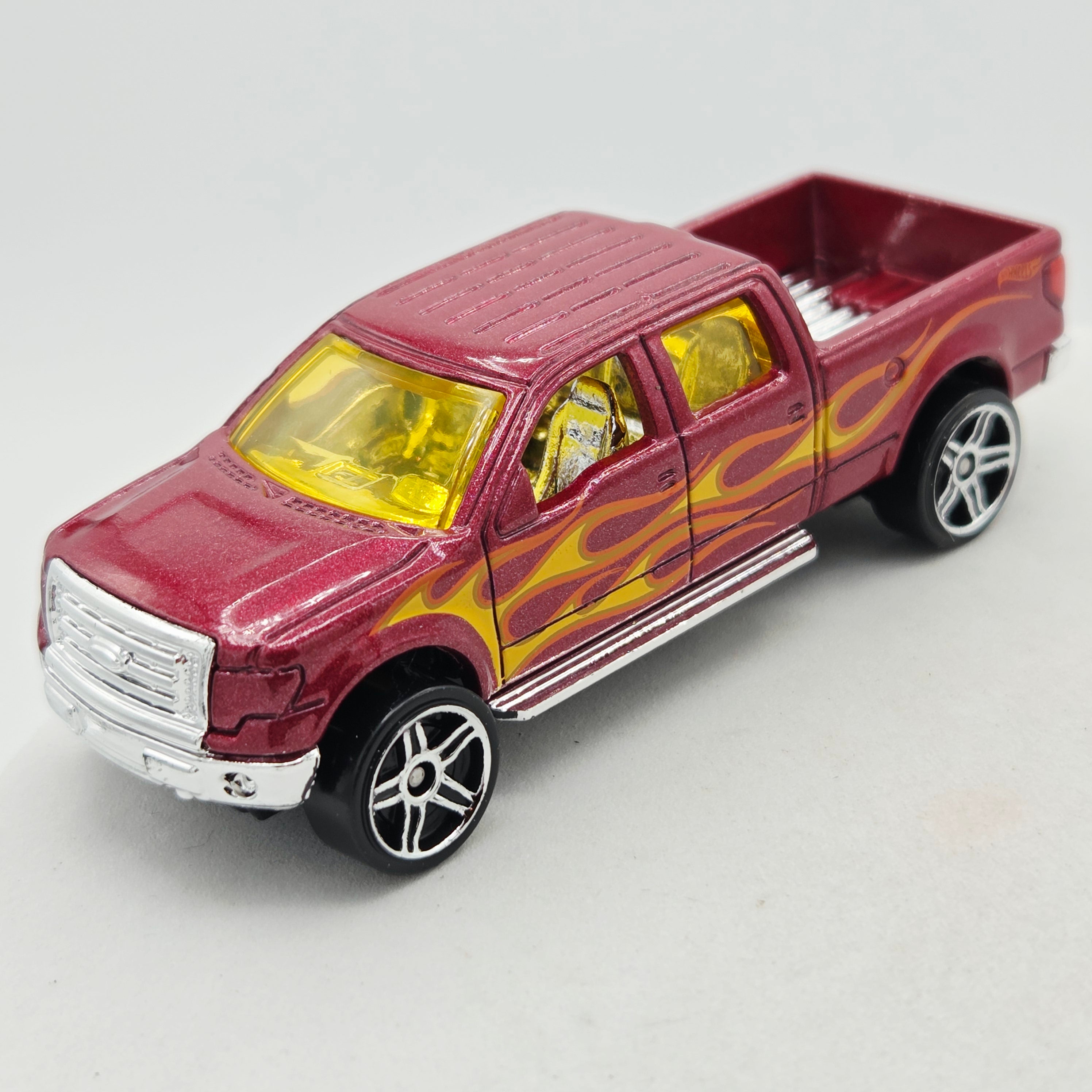 Hot Wheels '09 Ford F-150 Pickup (2016 HW Hot Trucks 5 Pack - Multipack Exclusive)
