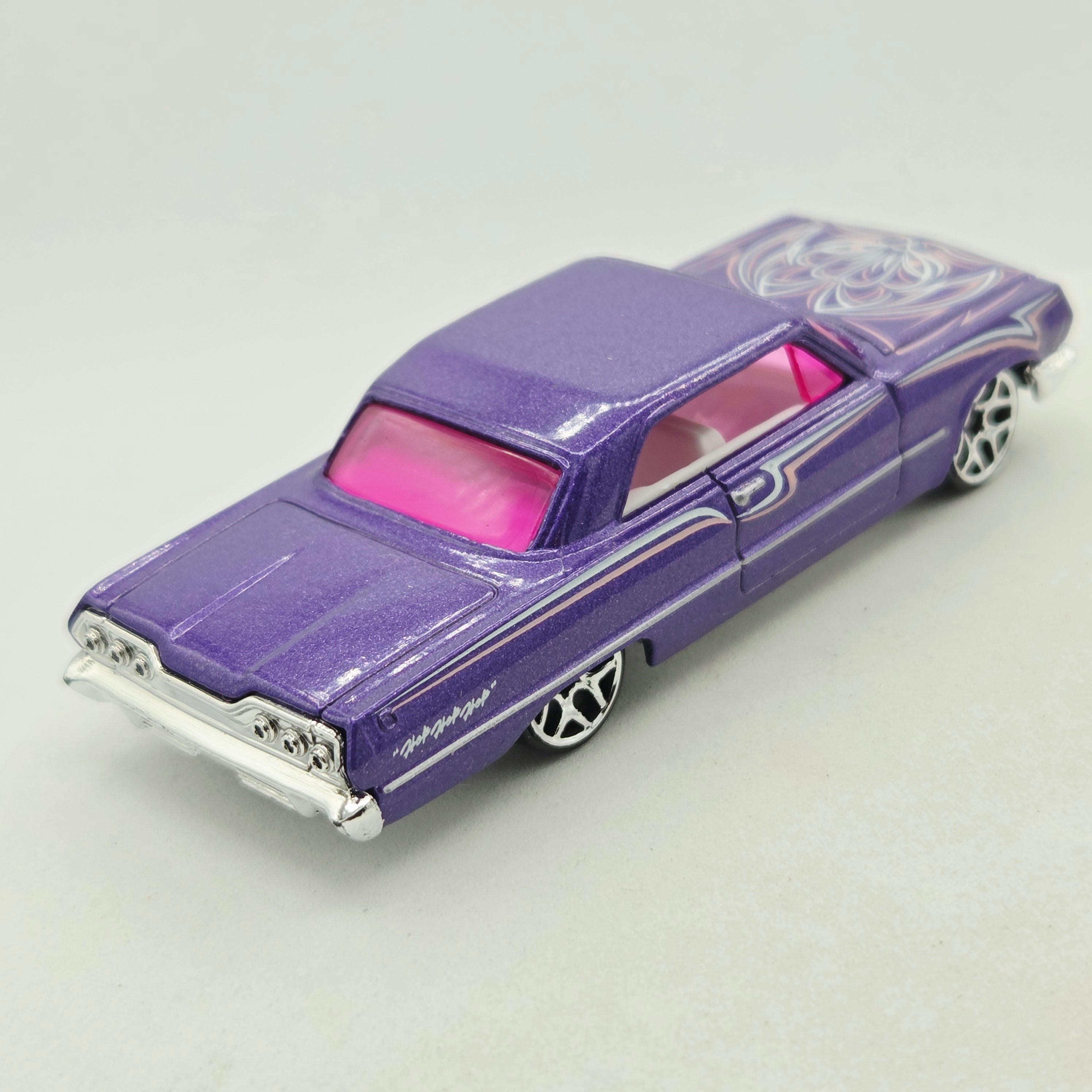 Hot Wheels '63 Chevrolet Impala (2009 HW Easter Eggclusives)