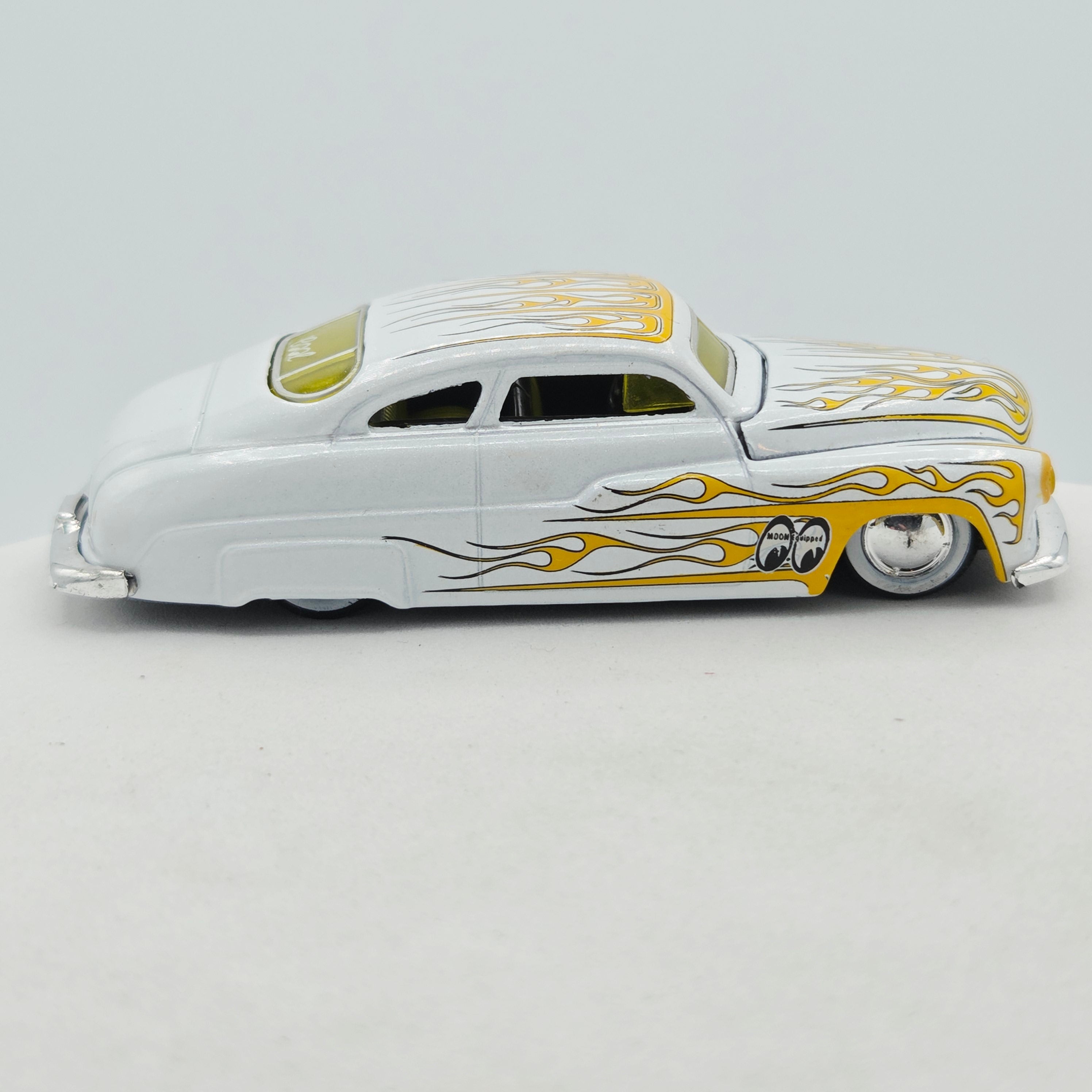 M2 Machines '49 Mercury Custom - 1:64, Moon Eyes (2017 M2 Auto-Drivers Release 45)