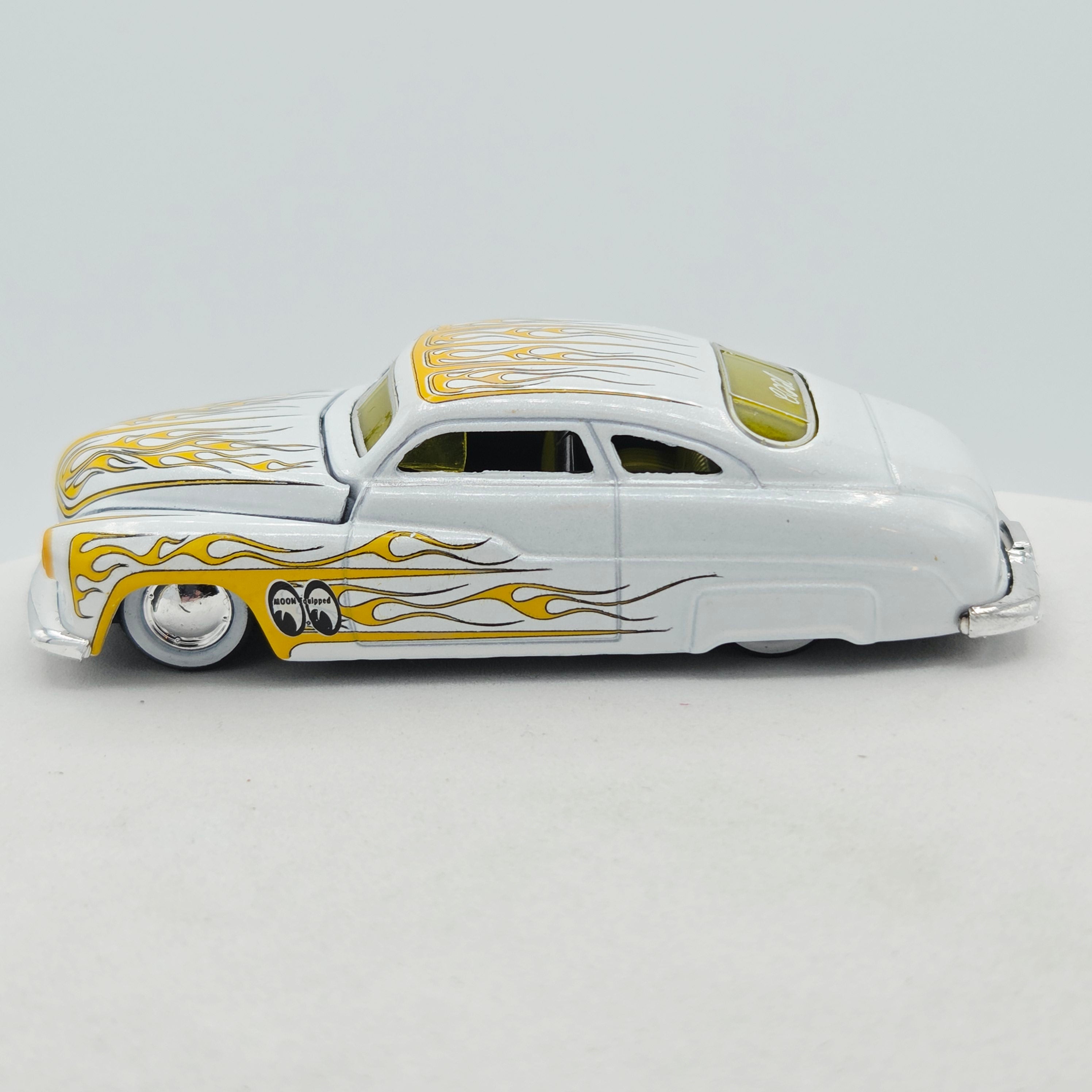 M2 Machines '49 Mercury Custom - 1:64, Moon Eyes (2017 M2 Auto-Drivers Release 45)