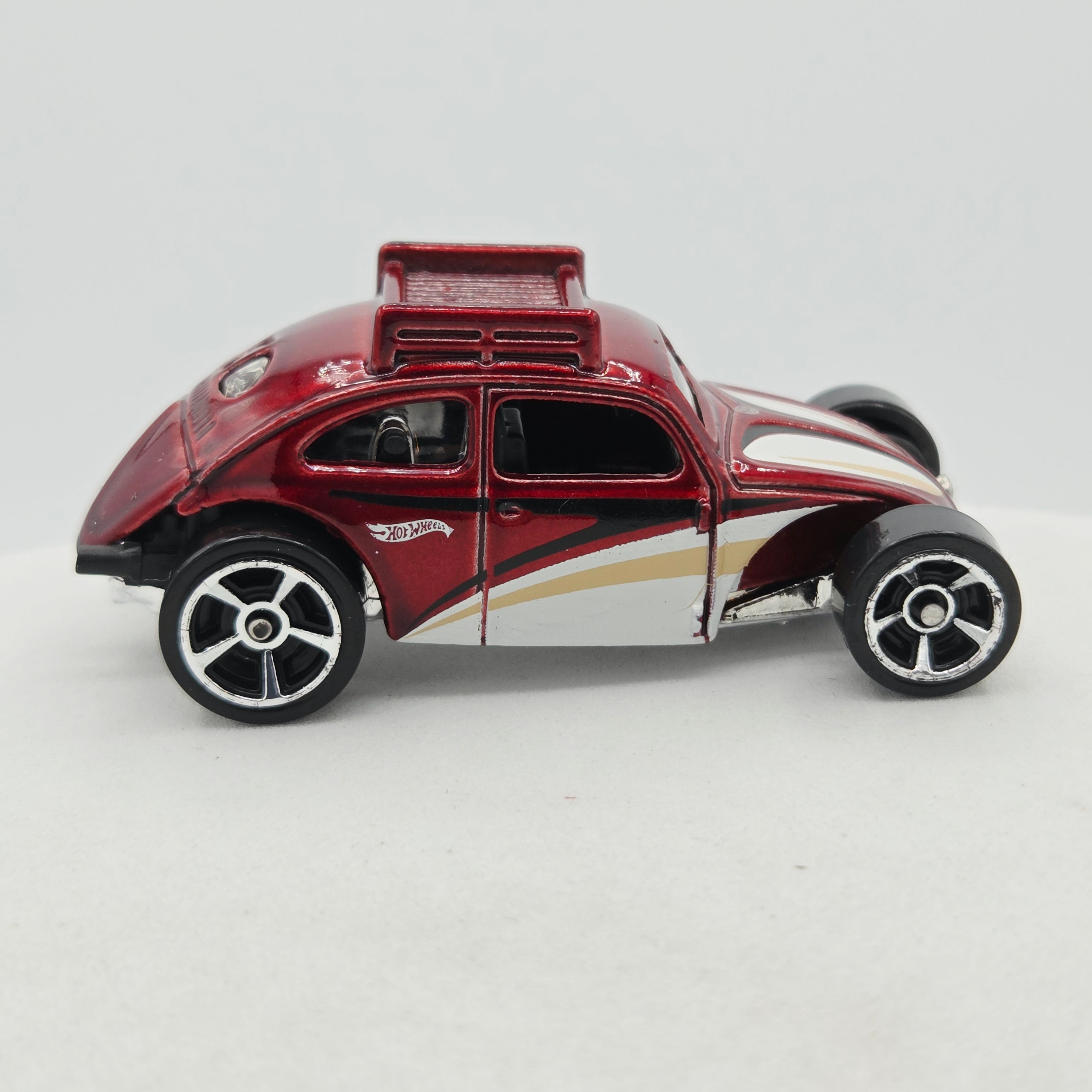 Hot Wheels Custom Volkswagen Beetle - Maroon (2020 HW Multipack Exclusive)