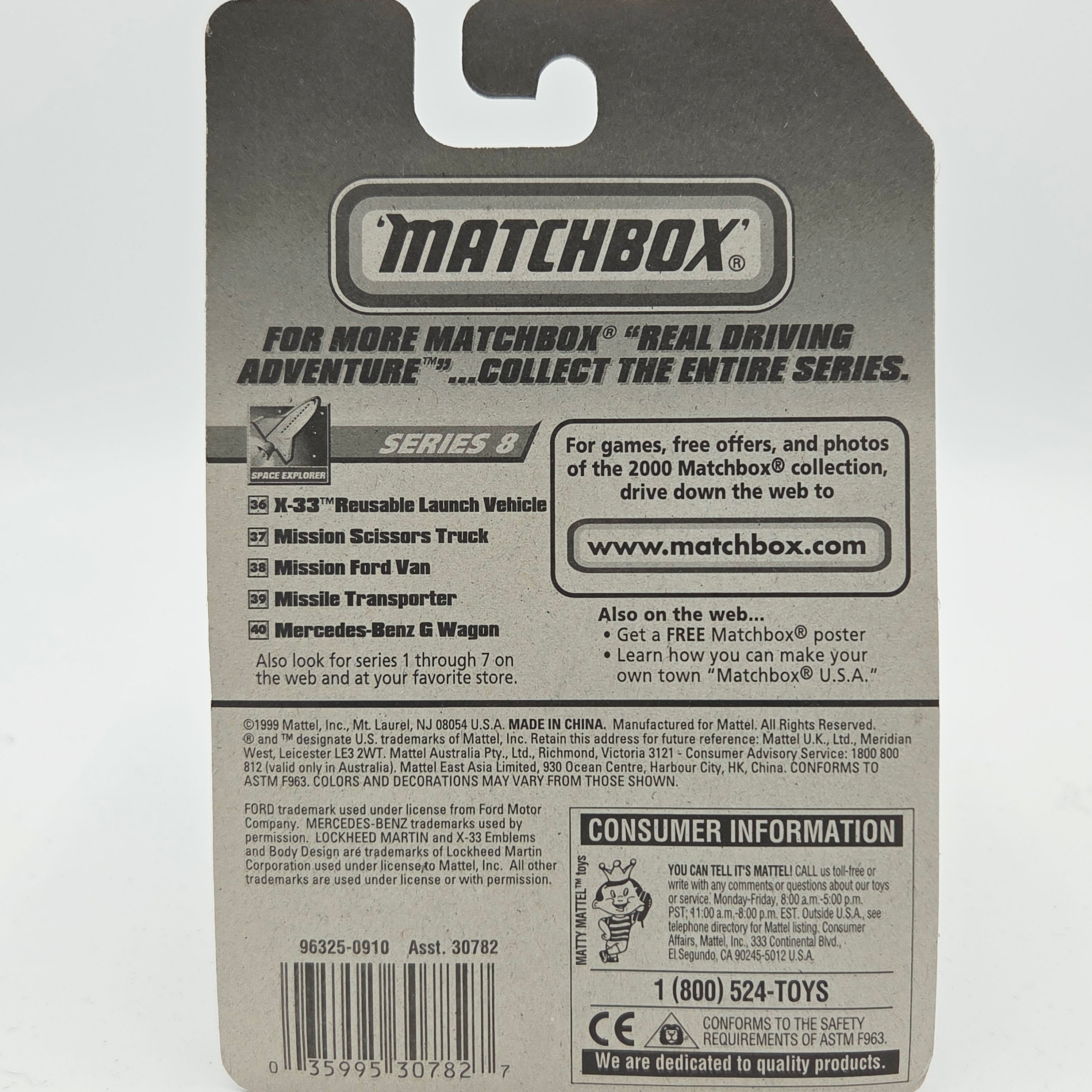 Matchbox Ford Panel Van "Mission Base" (2000 MBX Basic - Space Explorer)