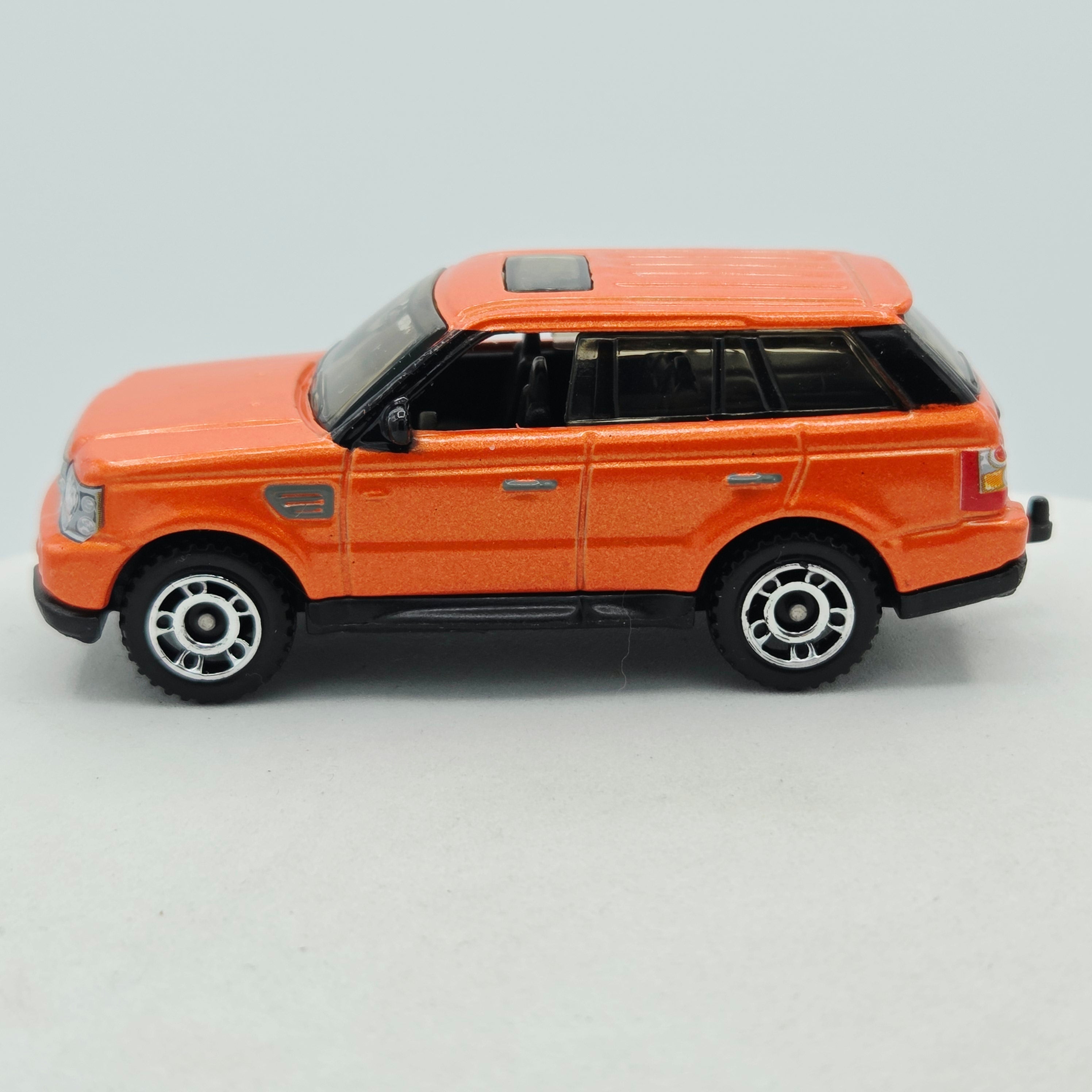 Matchbox '05 Range Rover Sport - Orange (2006 MBX Superfast - Limited Edition)