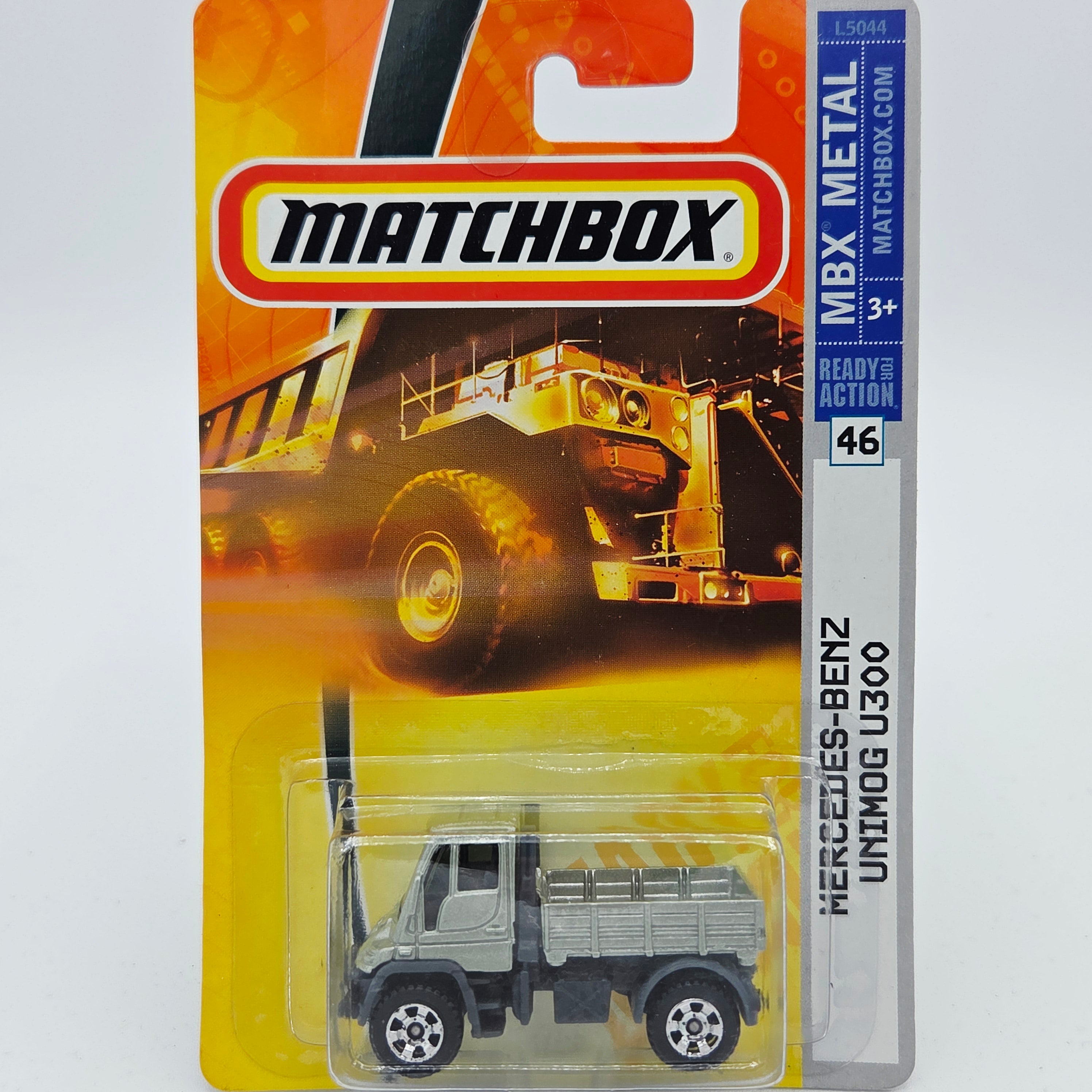 Matchbox Mercedes-Benz Unimog U300 (2007 MBX Basic - Metal)
