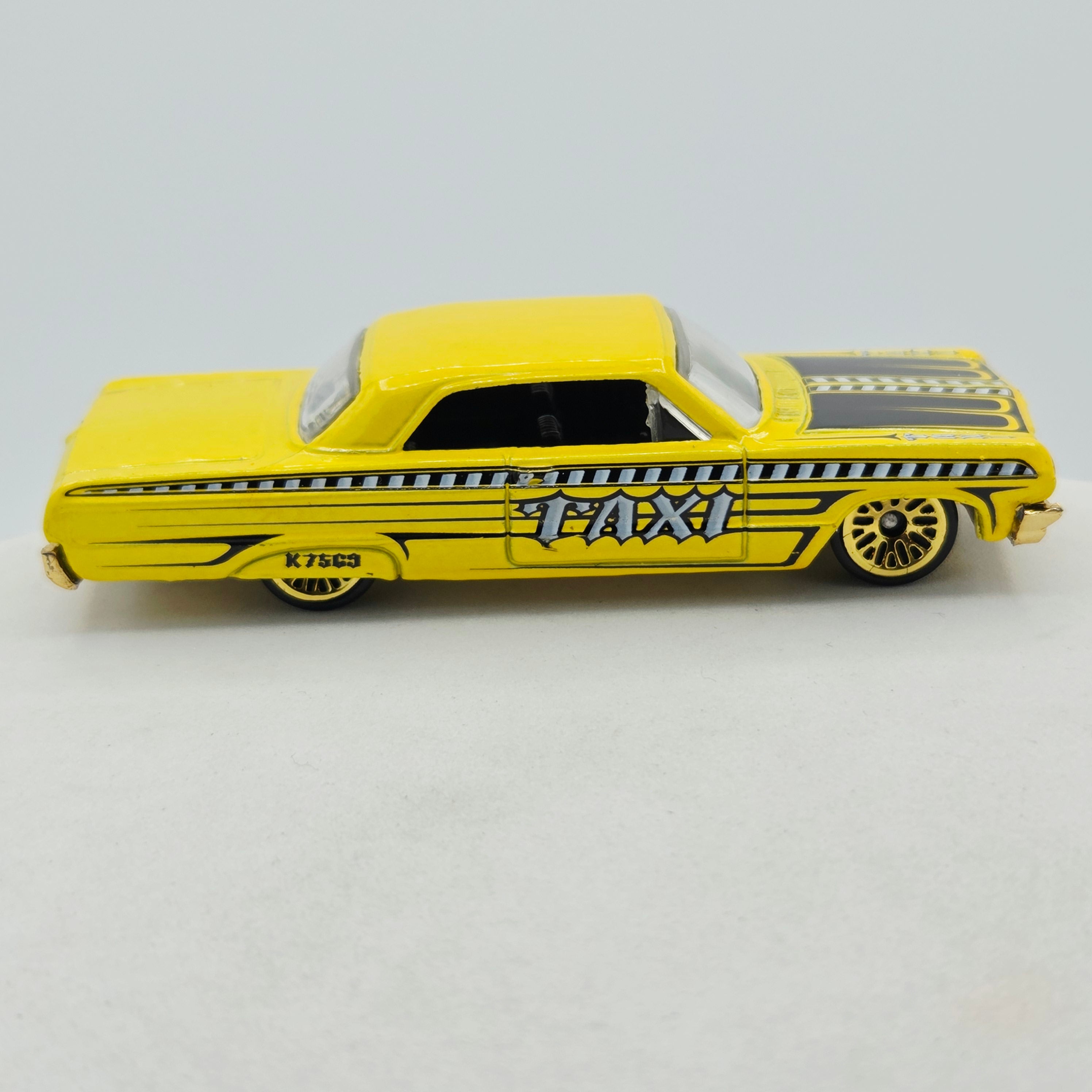 Hot Wheels '64 Chevrolet Impala (2007 HW Basic - Taxi Rods)