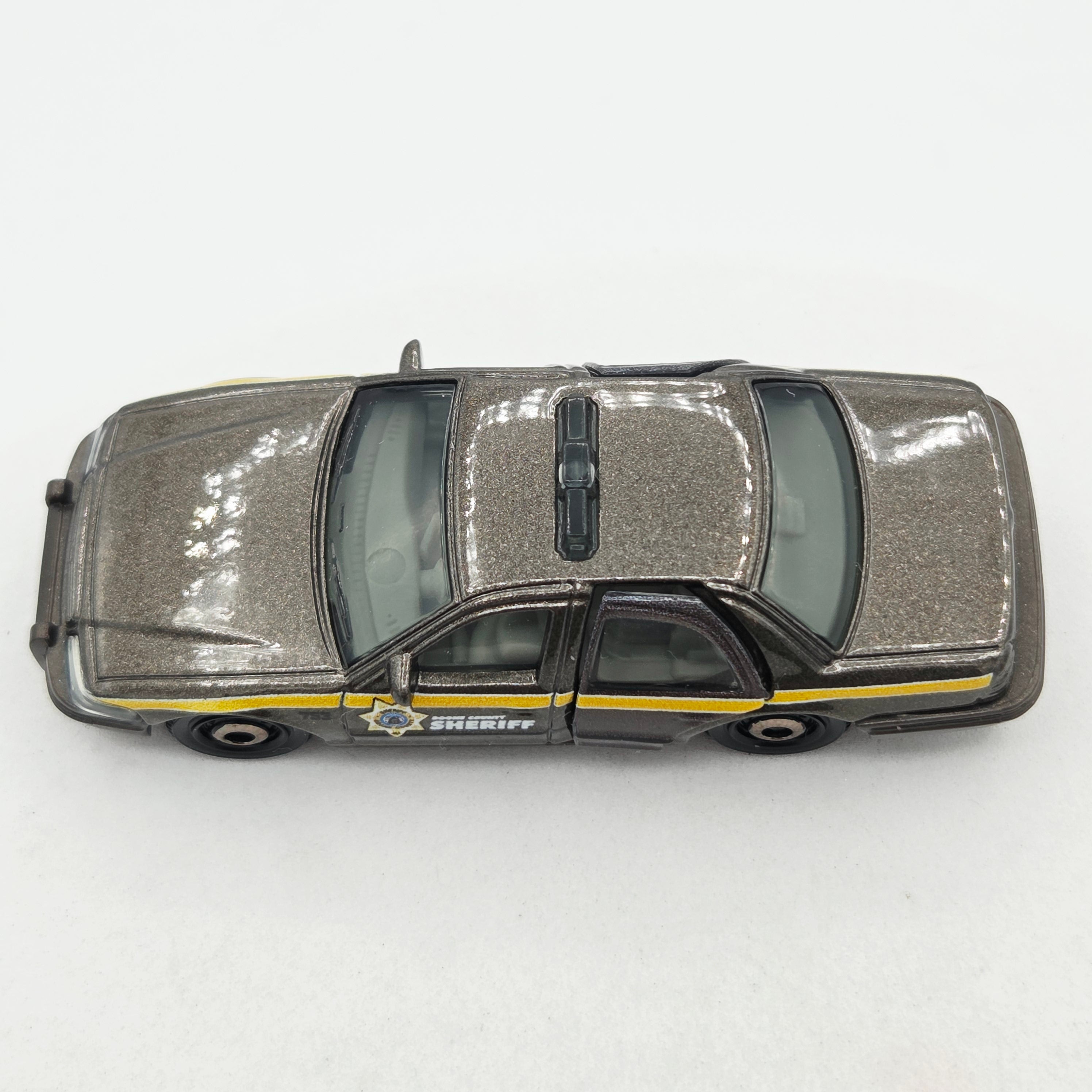 Matchbox '06 Ford Crown Victoria "Sheriff" (2019 MBX Moving Parts)