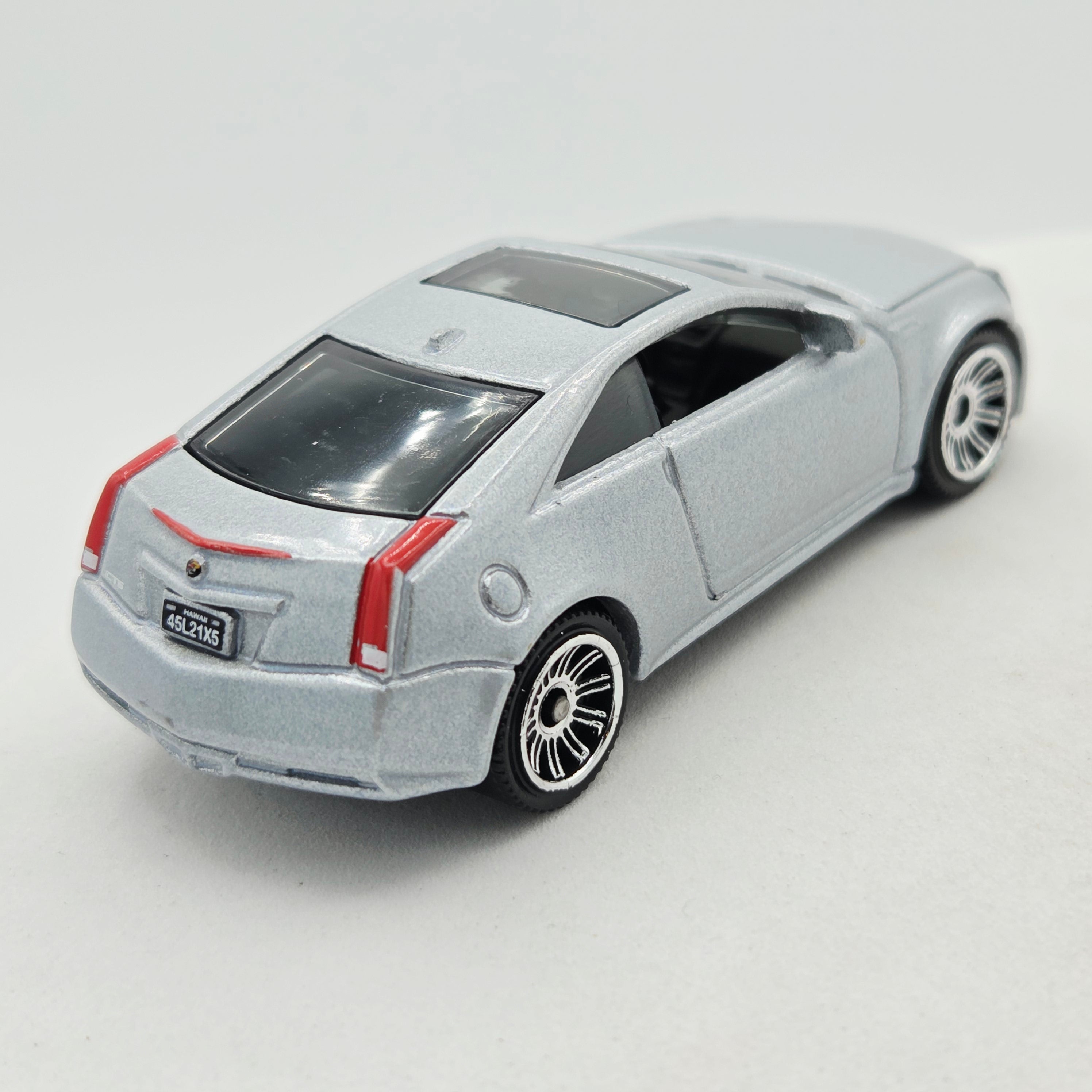 Matchbox '11 Cadillac CTS Coupe (2011 MBX Basic - VIP)