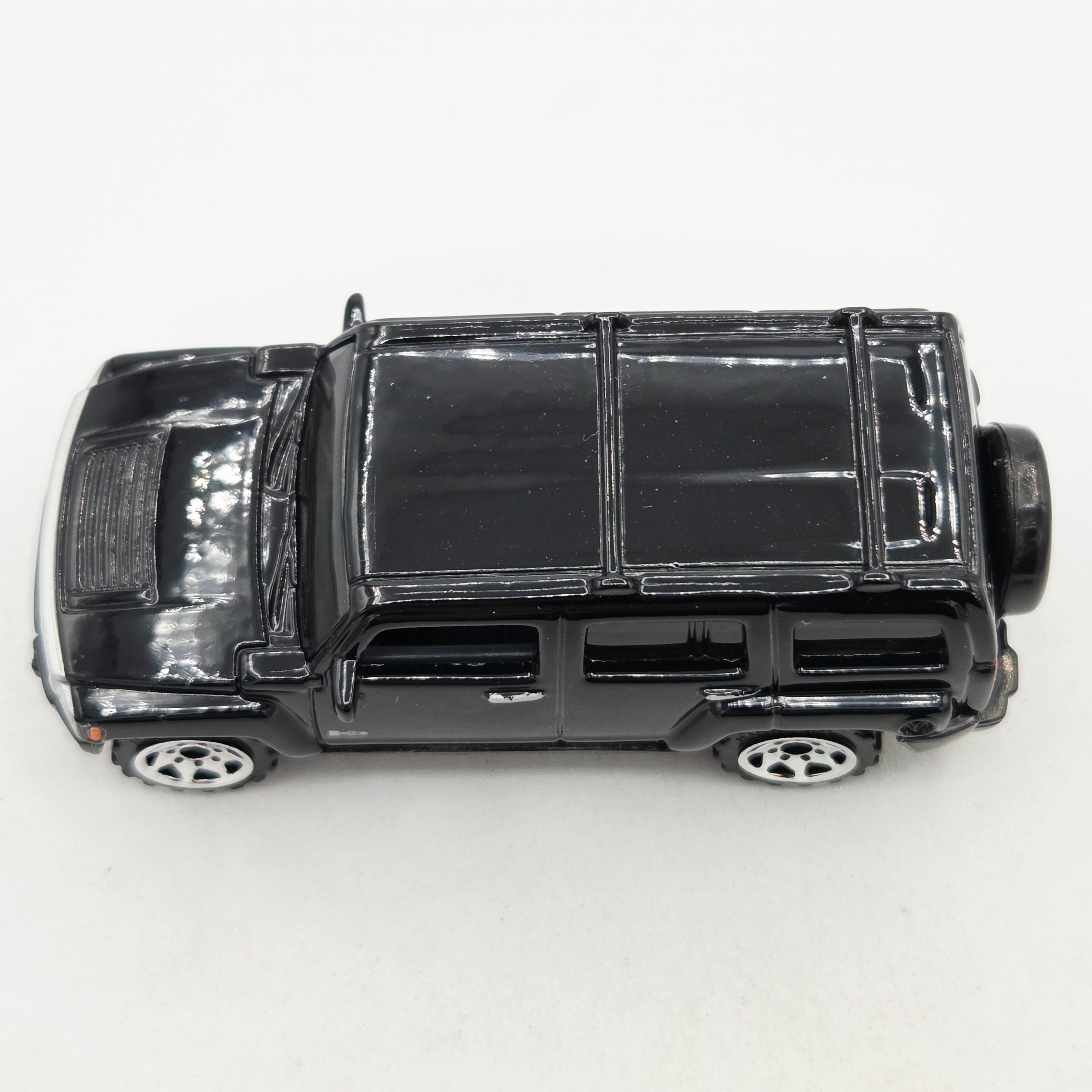 Matchbox Hummer H3 (2005 MBX Basic - Buried Treasure / Hero City)