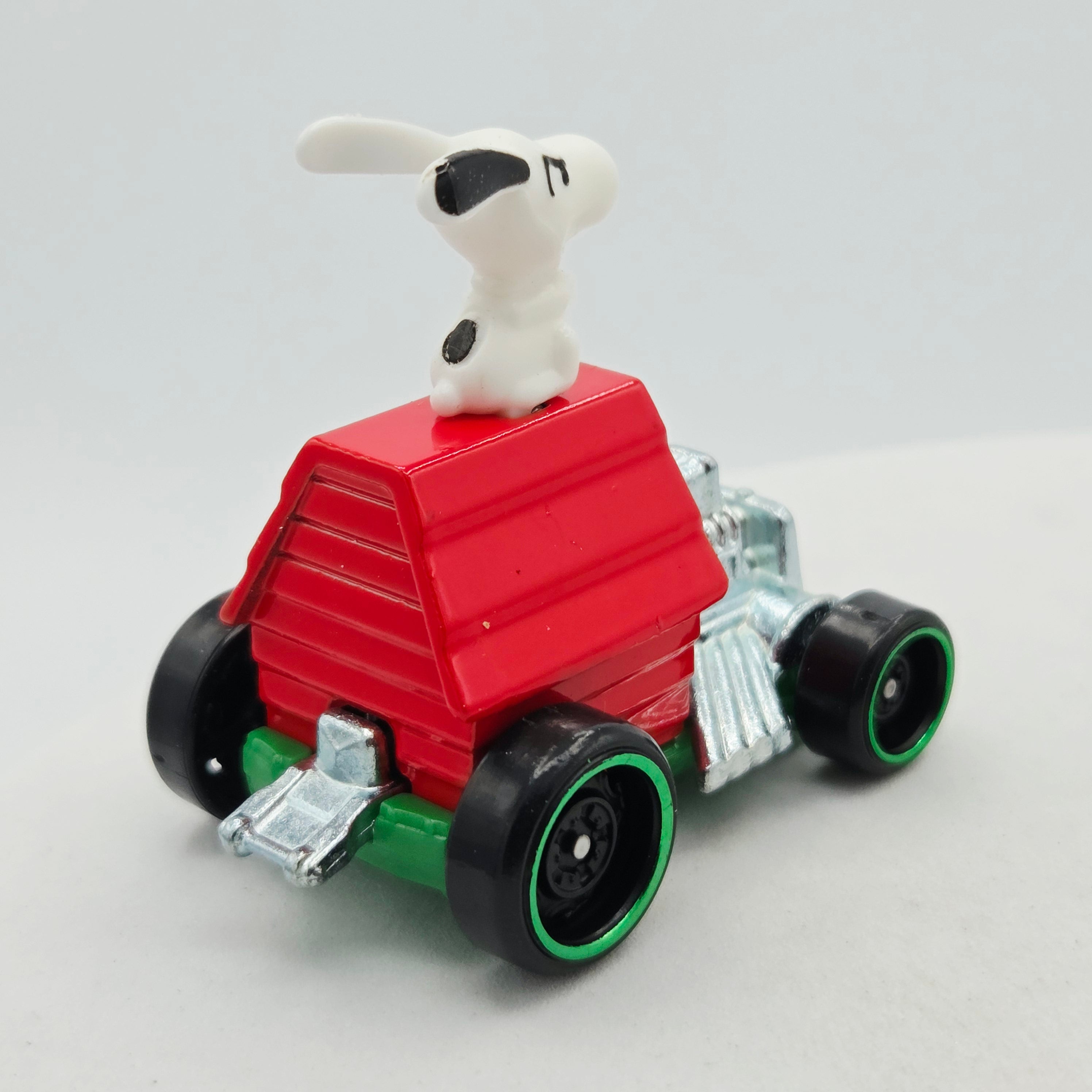 Hot Wheels Snoopy (2025 HW Basic - Screen Time)