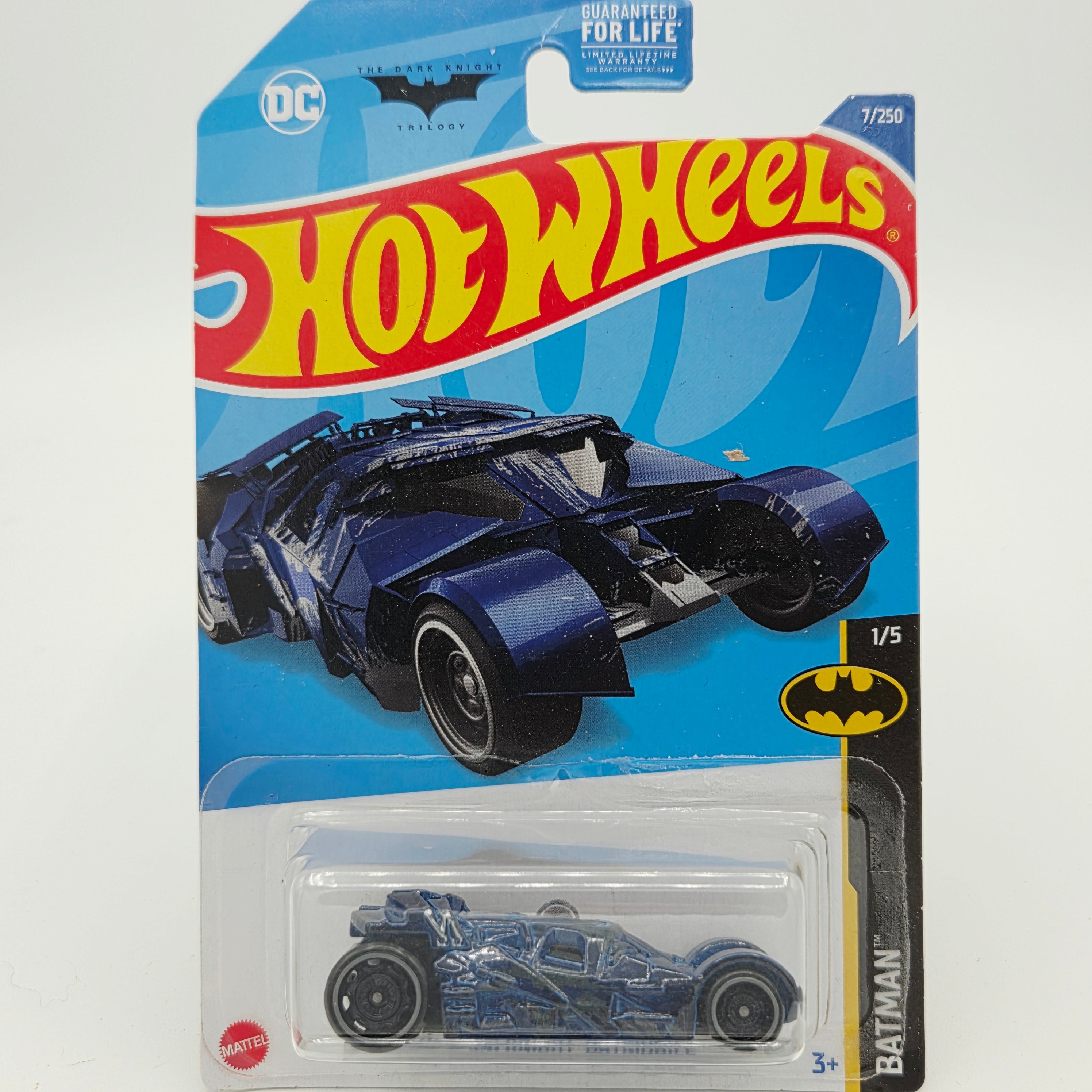 Hot Wheels - TREASURE HUNT - Dark Knight Batmobile - Blue (2022 HW Basic - Batman)