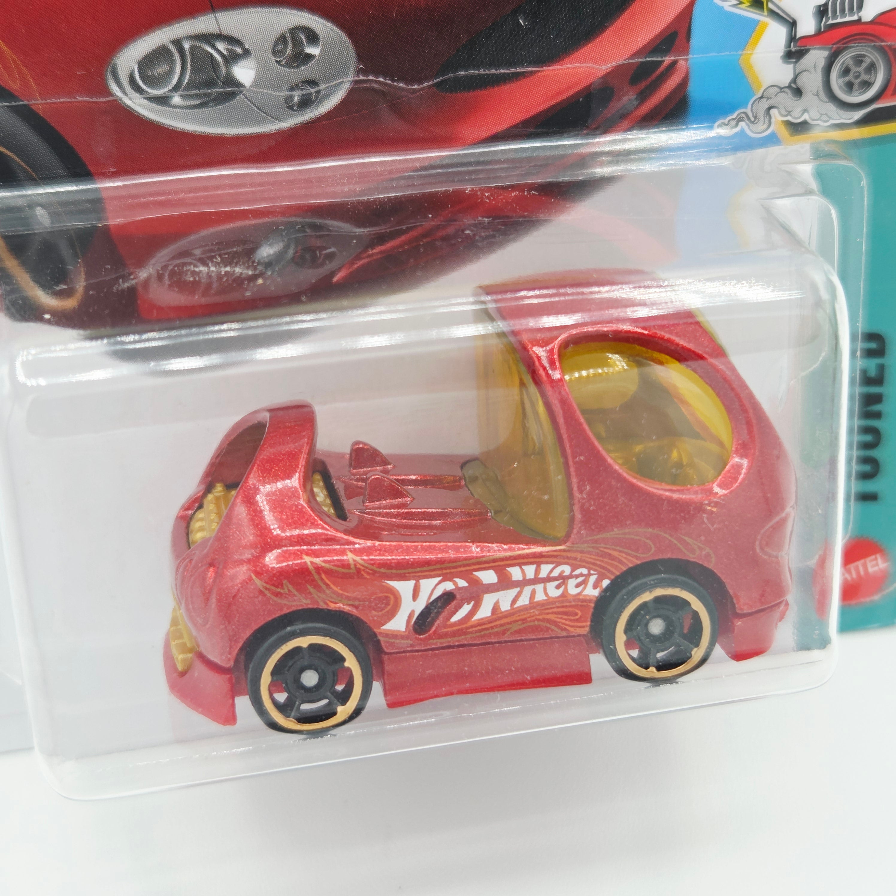 Hot Wheels Deora Too'nd (2026 HW Basic Case L - Tooned)