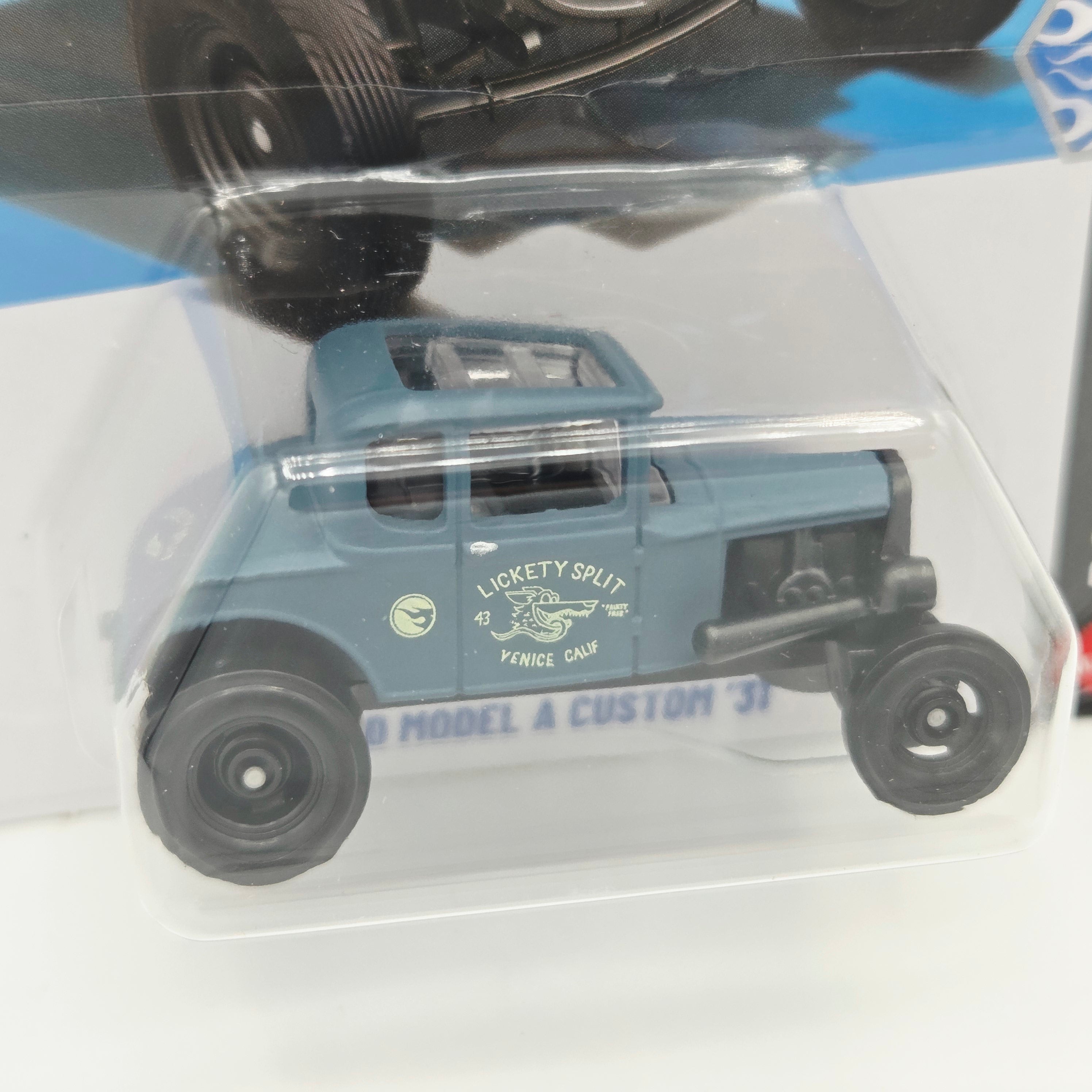 Hot Wheels - TREASURE HUNT - '31 Ford Model A Custom (2026 HW Basic Case M - Rod Squad)