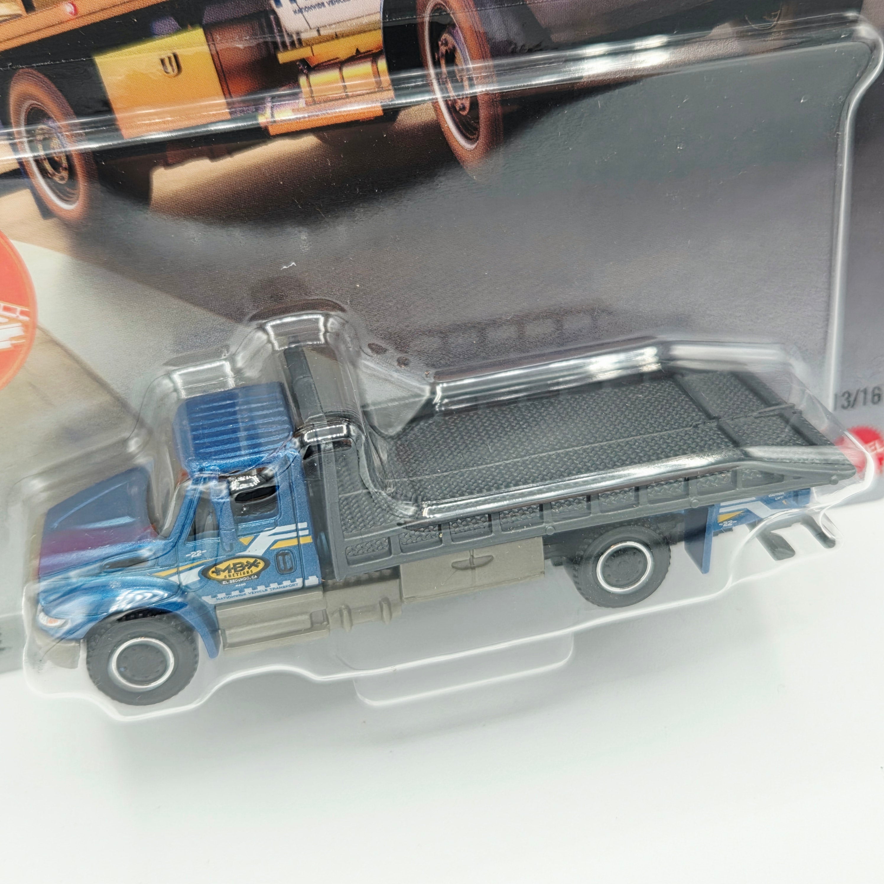 Matchbox International Durastar 4400 Tow Truck (2026 Working Rigs - Mix 3, Case J)