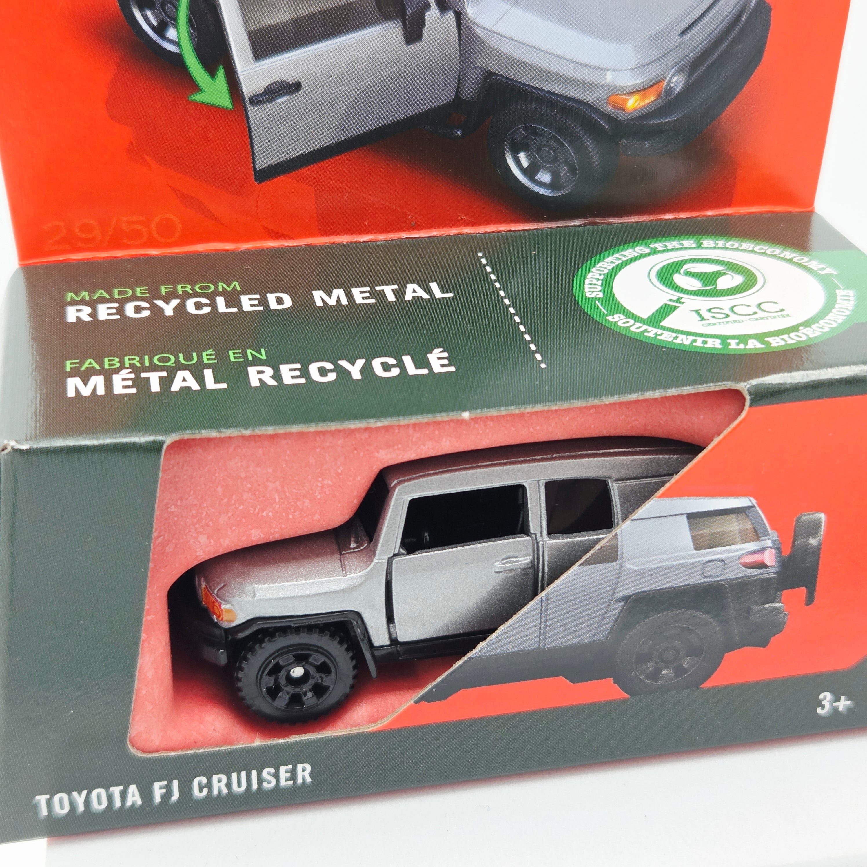 Matchbox Toyota FJ Cruiser (2026 Moving Parts Mix 8 Case R)