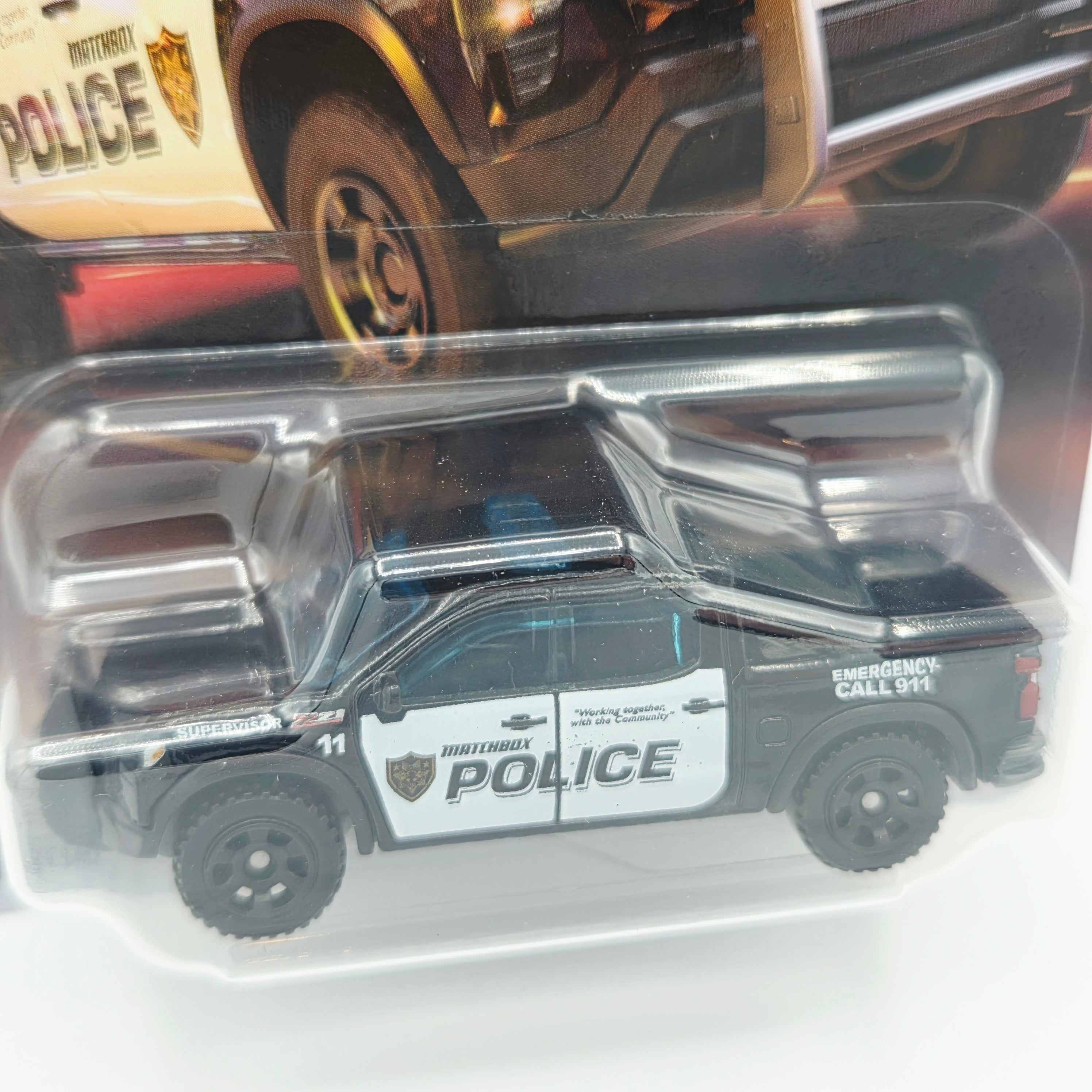 Matchbox '24 Chevrolet Silverado PPV Police Truck (2026 Mix 9 K Basic)