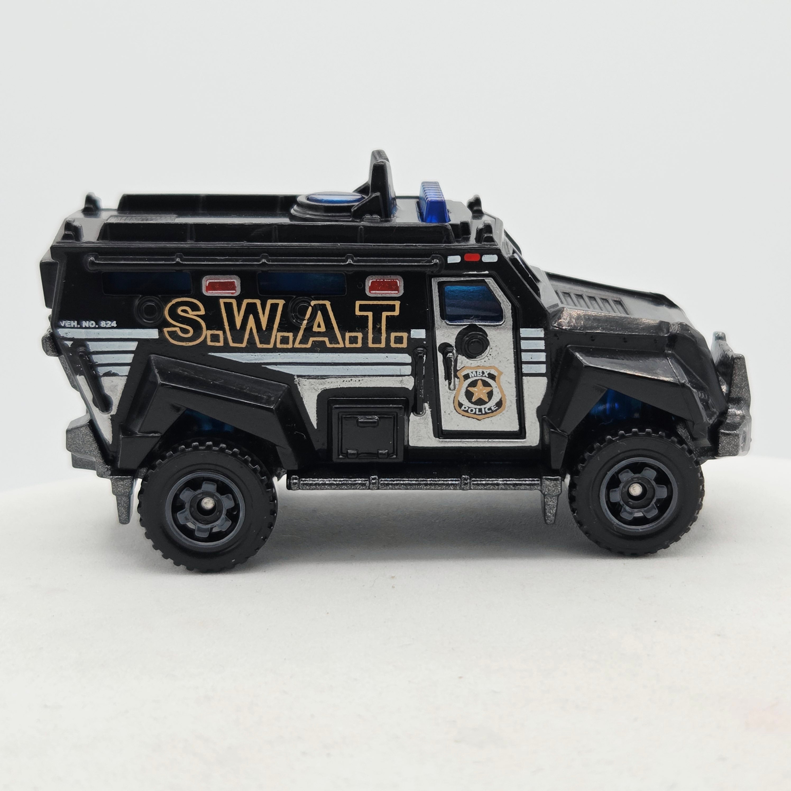 Matchbox S.W.A.T. Truck (2014 MBX Basic - Heroic Rescue)