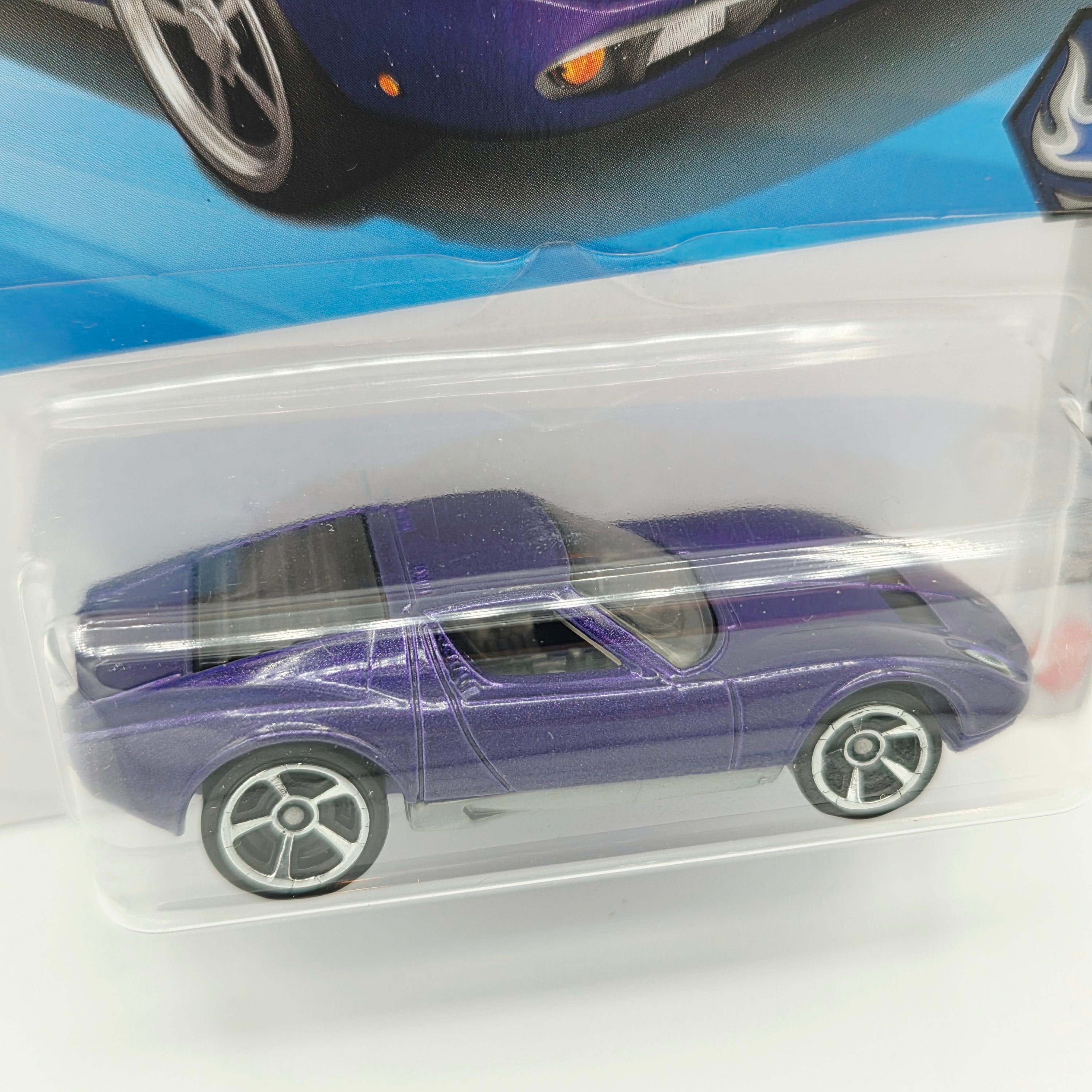 Hot Wheels '71 Lamborghini Miura SV (2026 HW Basic Case M - Cool Classics)