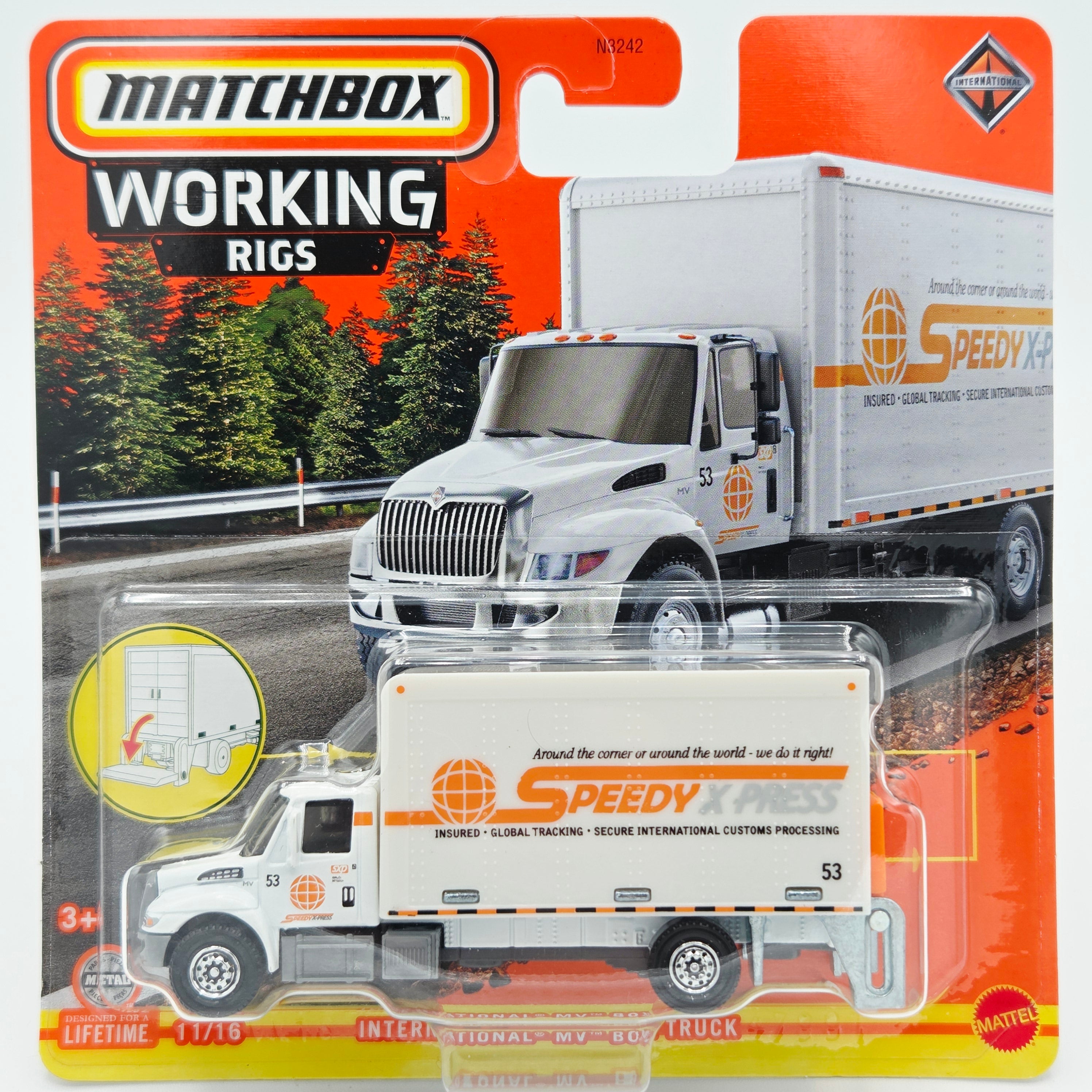 Matchbox International Box Truck "Speedy X-press" (2023 Real Working Rigs)