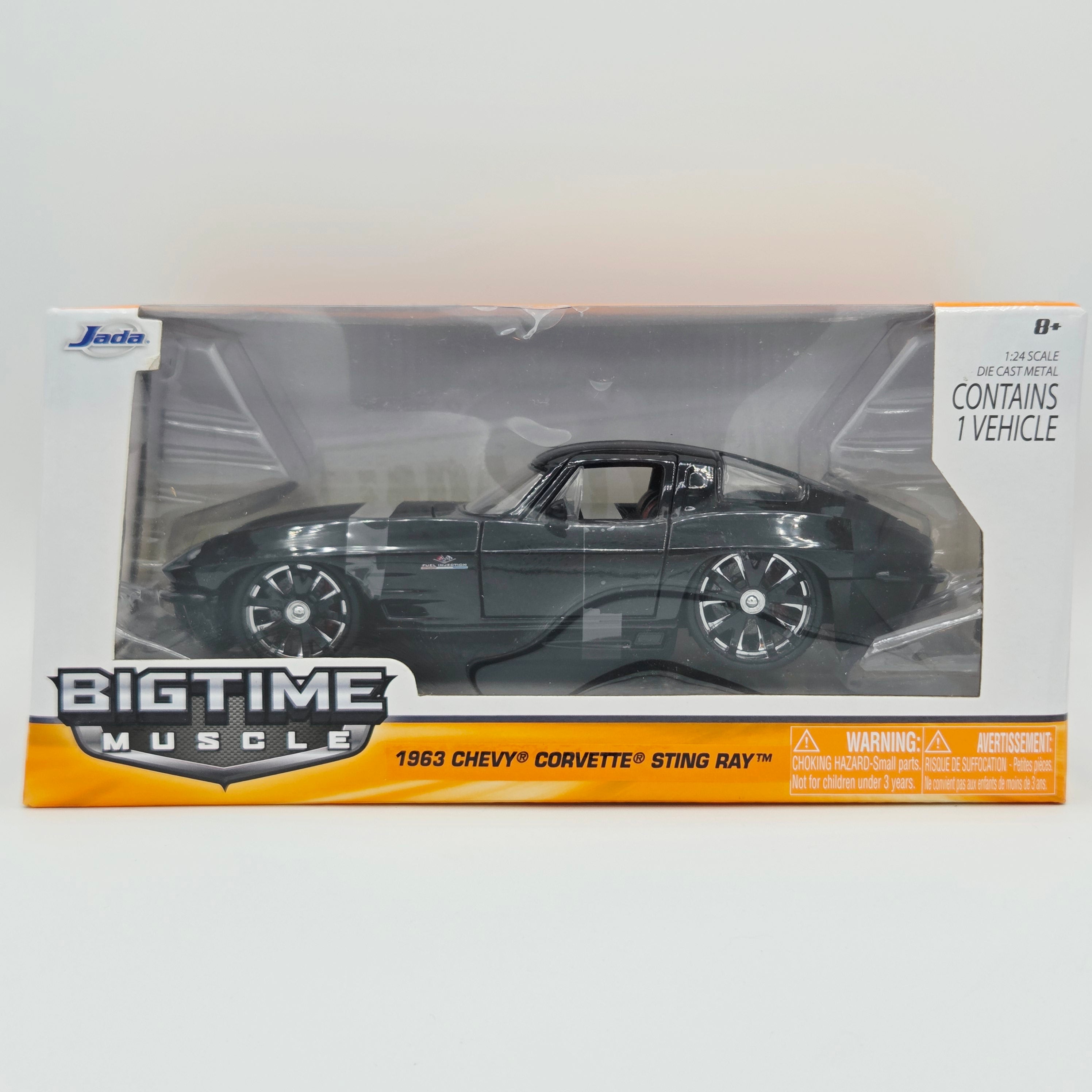Jada Toys '63 Chevy Corvette Stingray - 1:24 scale (2013 Bigtime Muscle)