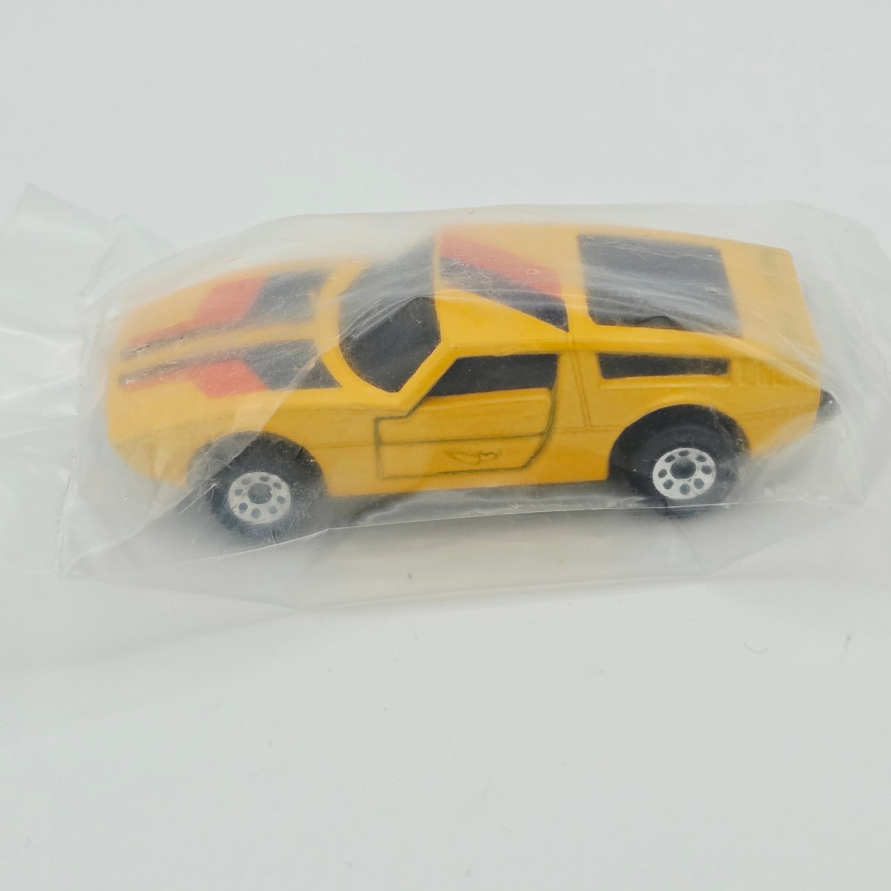 Matchbox Maserati Bora - Original Packaging, China Base, 8-Dot Wheels (1988 MBX Super G.T.)