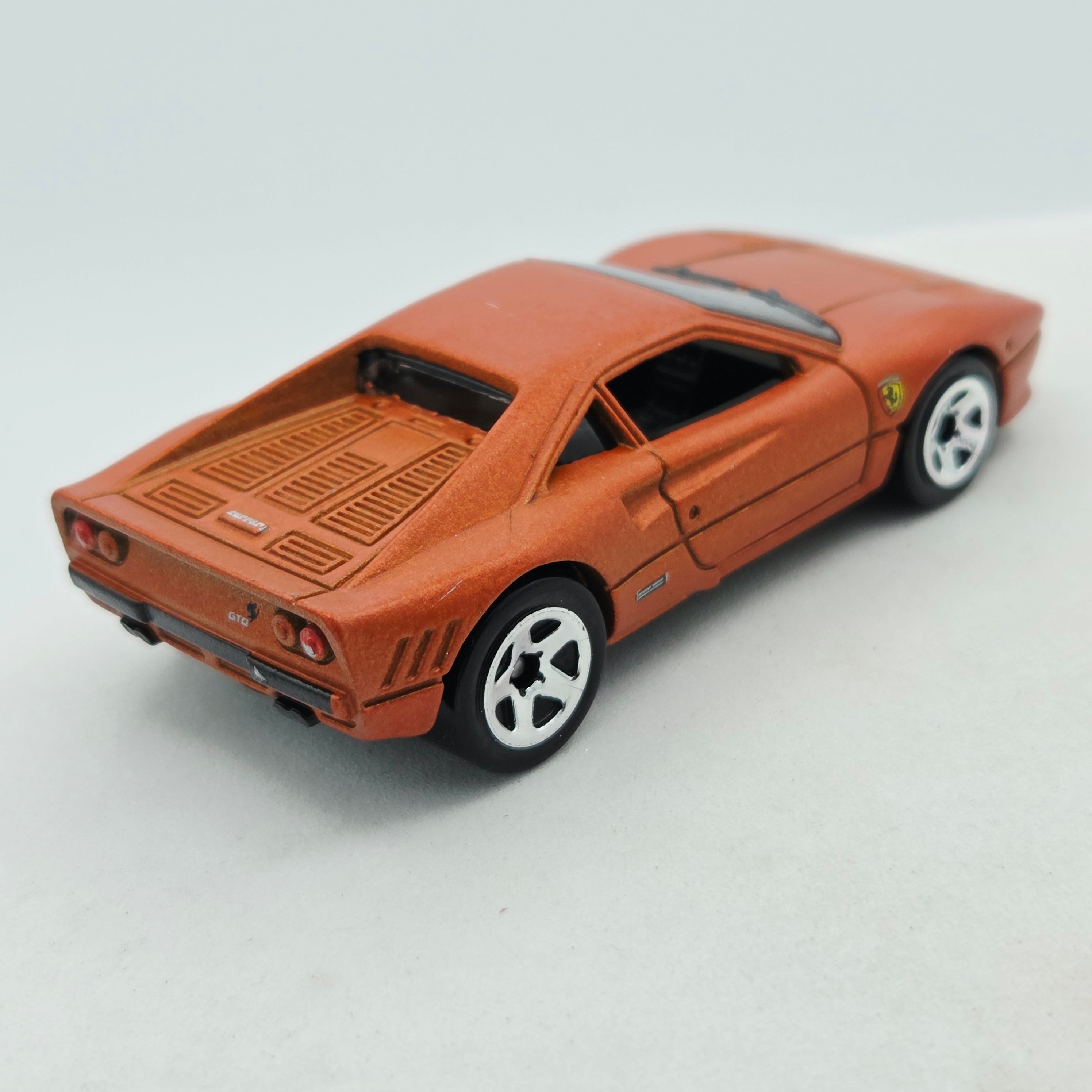 Hot Wheels Ferrari 288 GTO - Copper (2008 HW Basic - New Models)