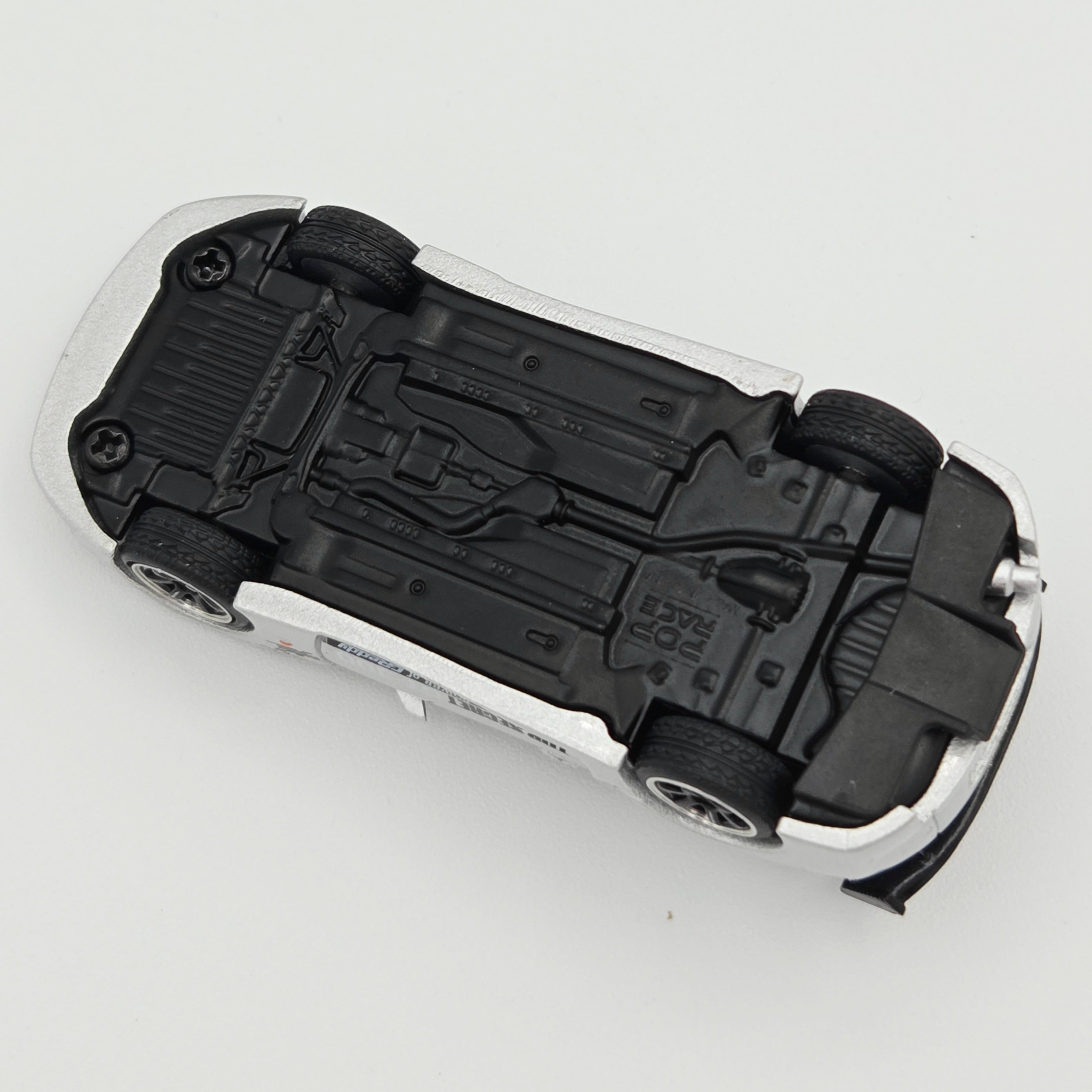 Pop Race Top Secret Toyota GT300 Supra - 1:64, Silver #324 (2026 Limited Edition)