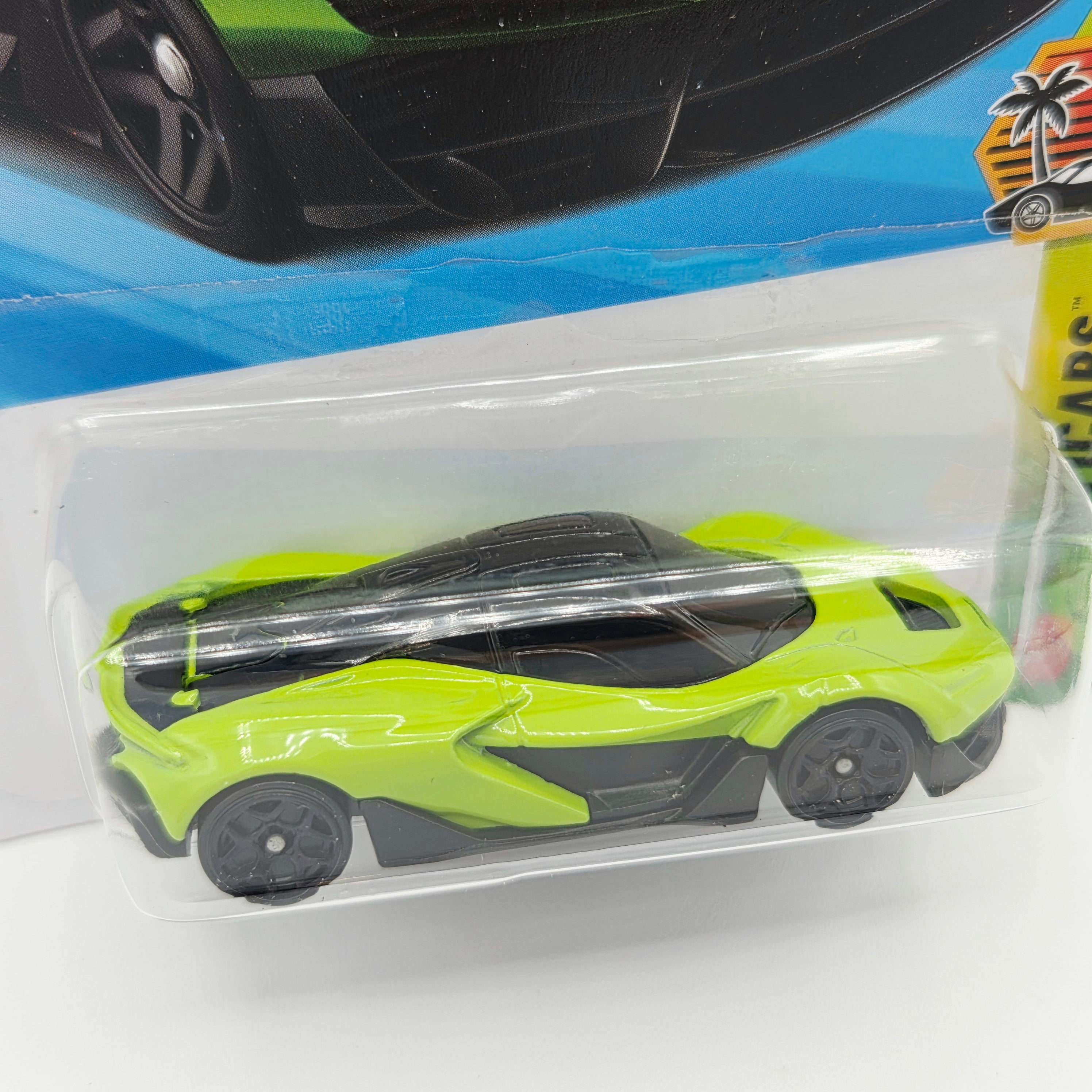 Hot Wheels McLaren W1 (2026 HW Basic Case N - Exoticars)