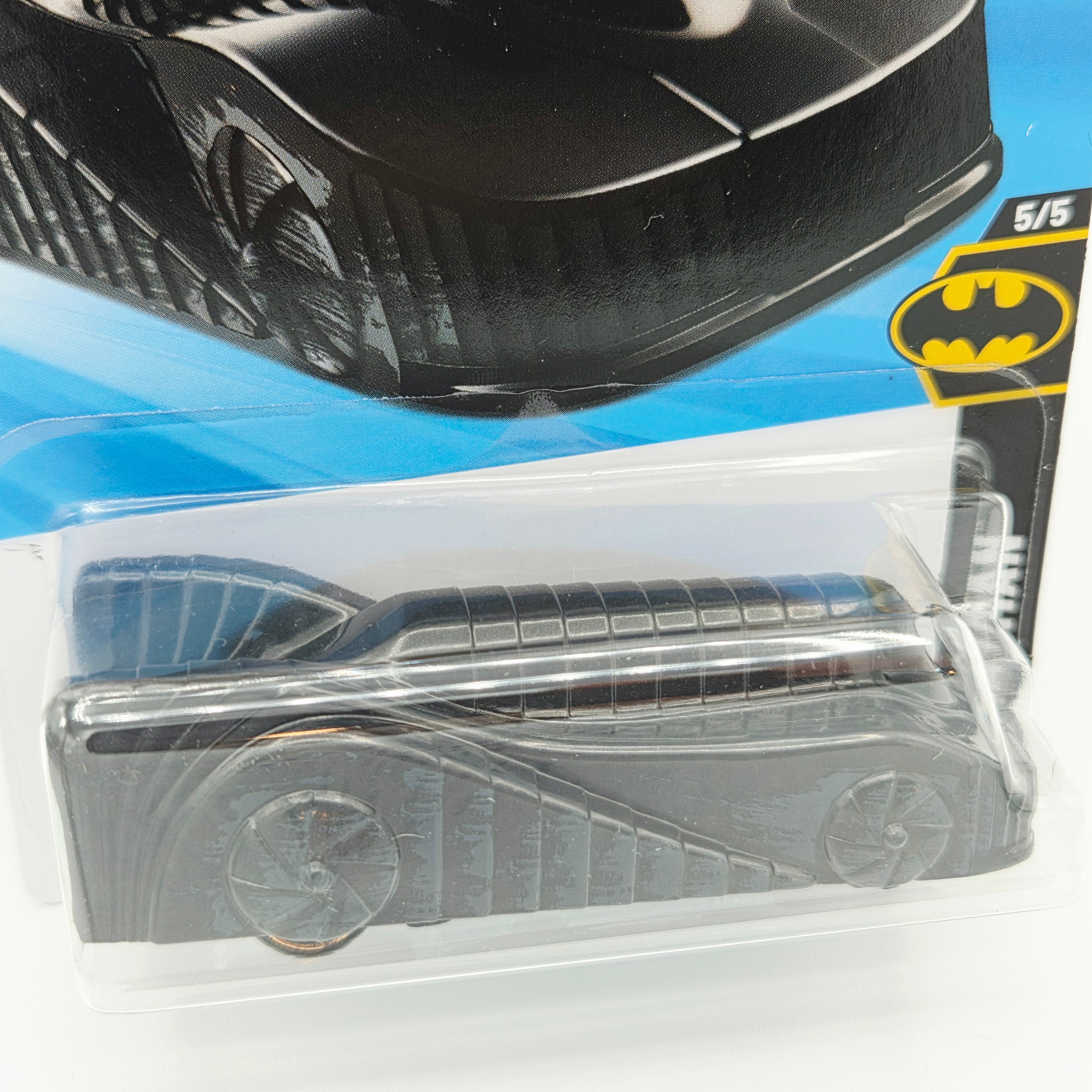 Hot Wheels Armored Batmobile (2026 HW Basic Case N - Batman)